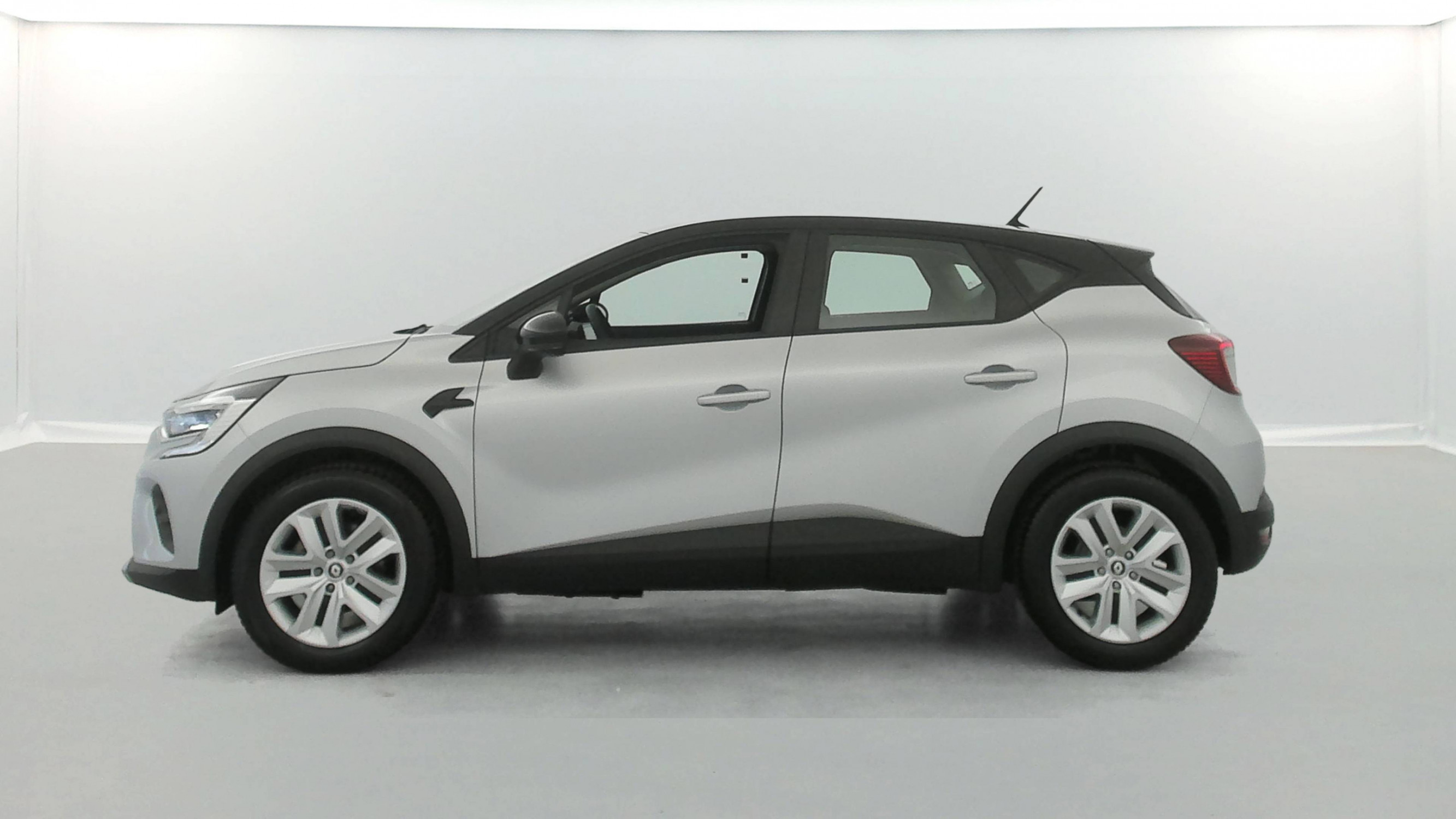 Vente en ligne Renault Captur  E-Tech 145 - 21 au prix de 18 291 €