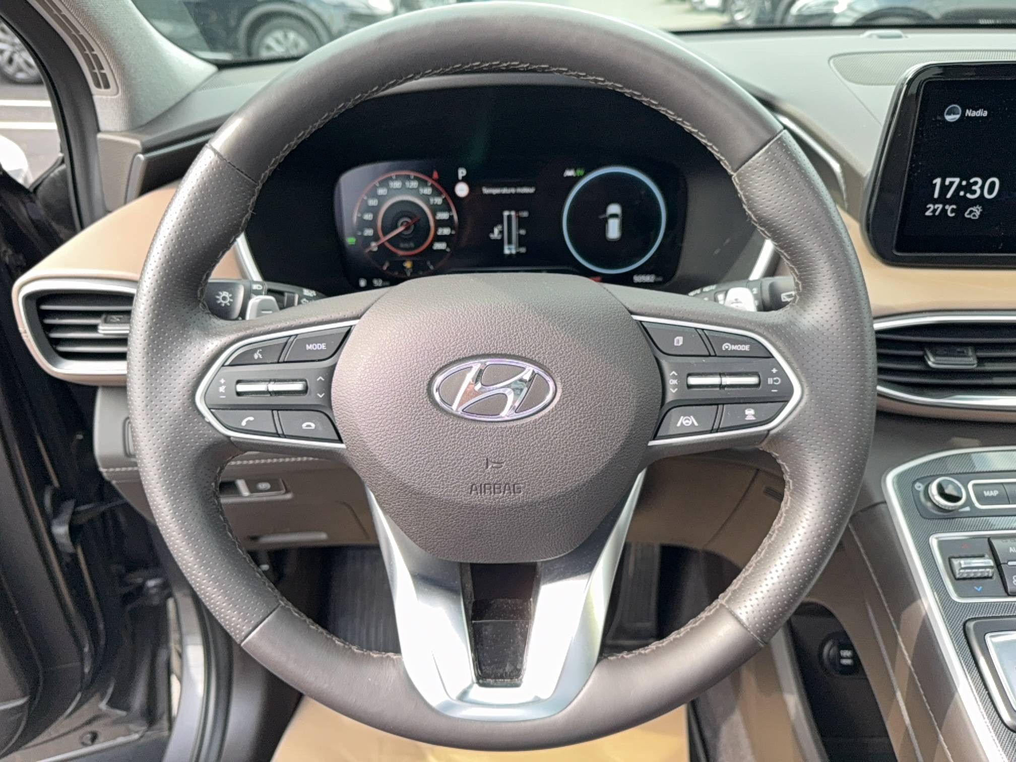 Vente en ligne Hyundai Santa Fe  1.6 T-GDi Hybrid 230 BVA6 au prix de 29 990 €