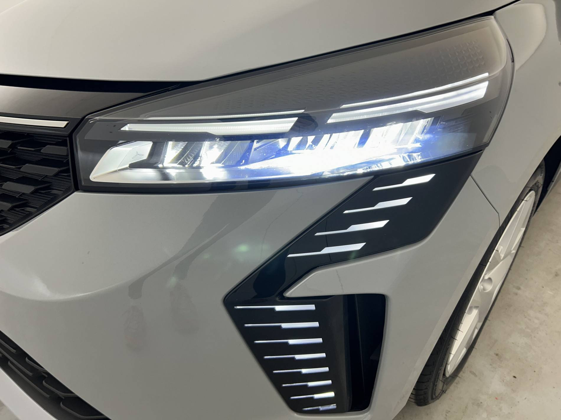 Vente en ligne Renault Clio 5 Clio TCe 90 au prix de 14 990 €