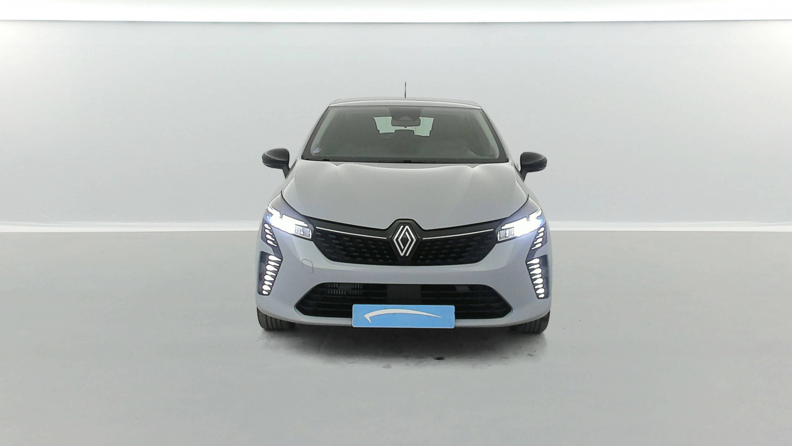 Vente en ligne Renault Clio 5 Clio TCe 90 au prix de 15 790 €
