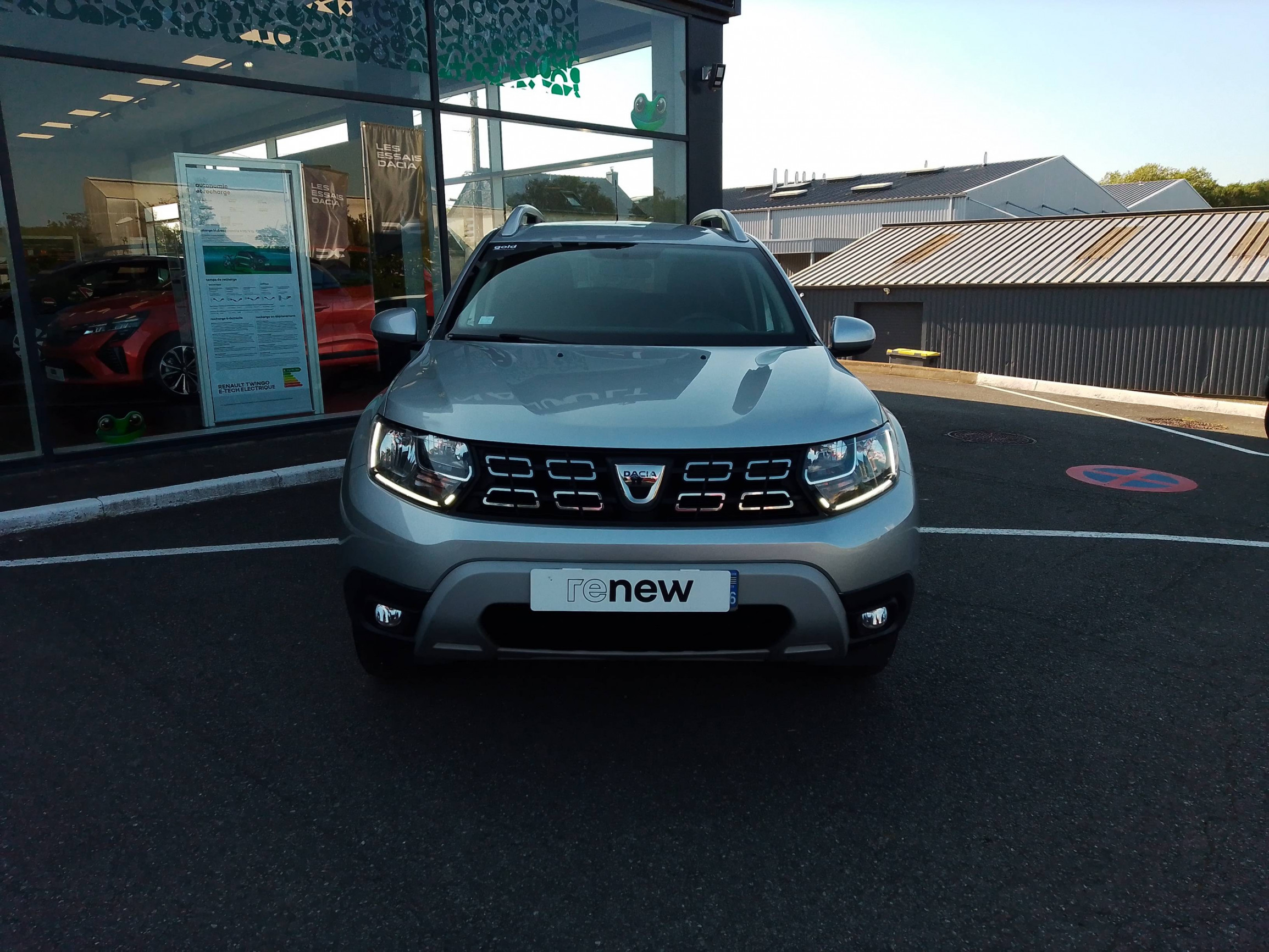 Vente en ligne Dacia Duster  ECO-G 100 4x2 au prix de 15 990 €