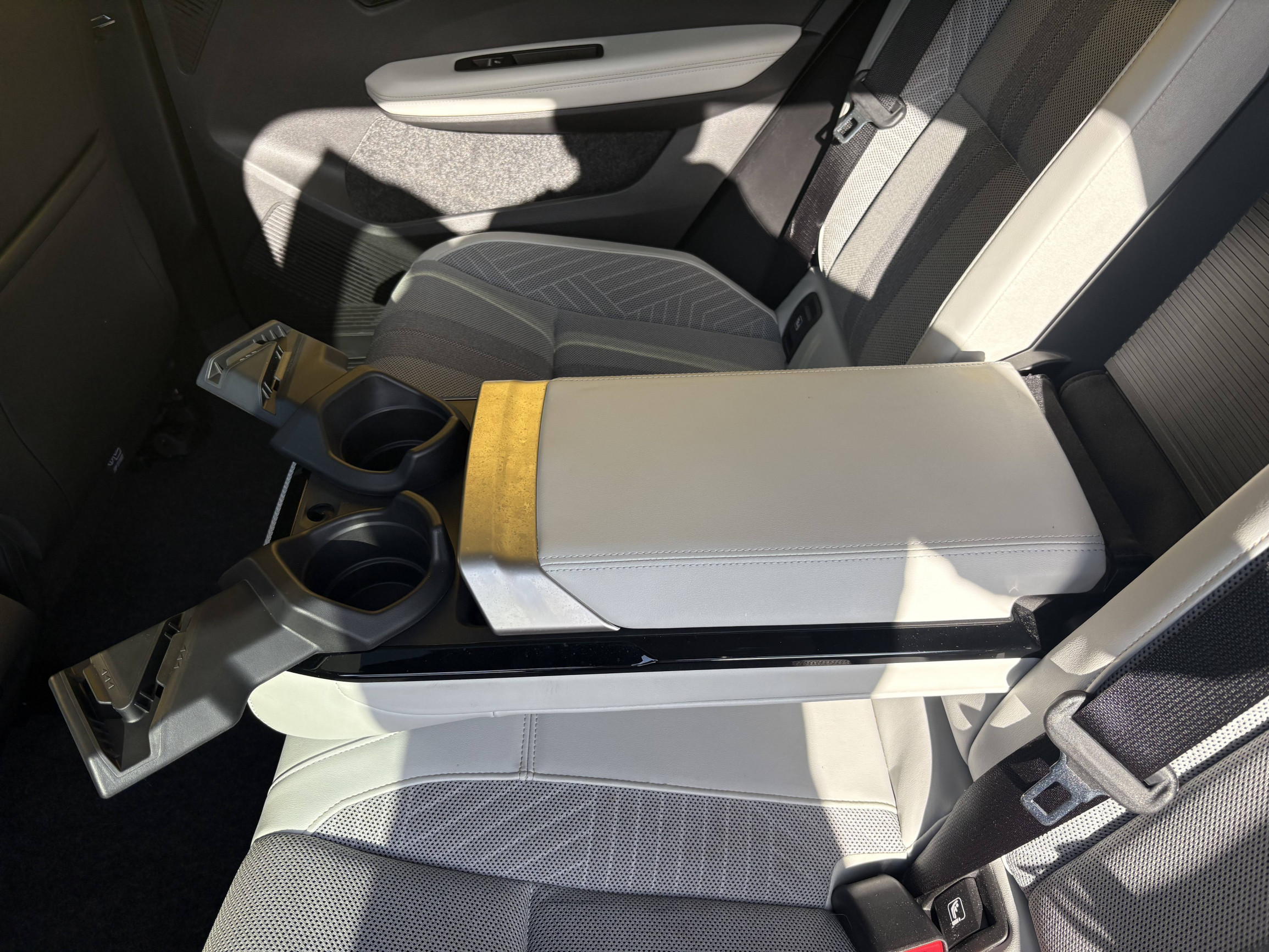 Vente en ligne Renault Scenic E-Tech Scenic E-Tech électrique 220 ch grande autonomie au prix de 40 990 €