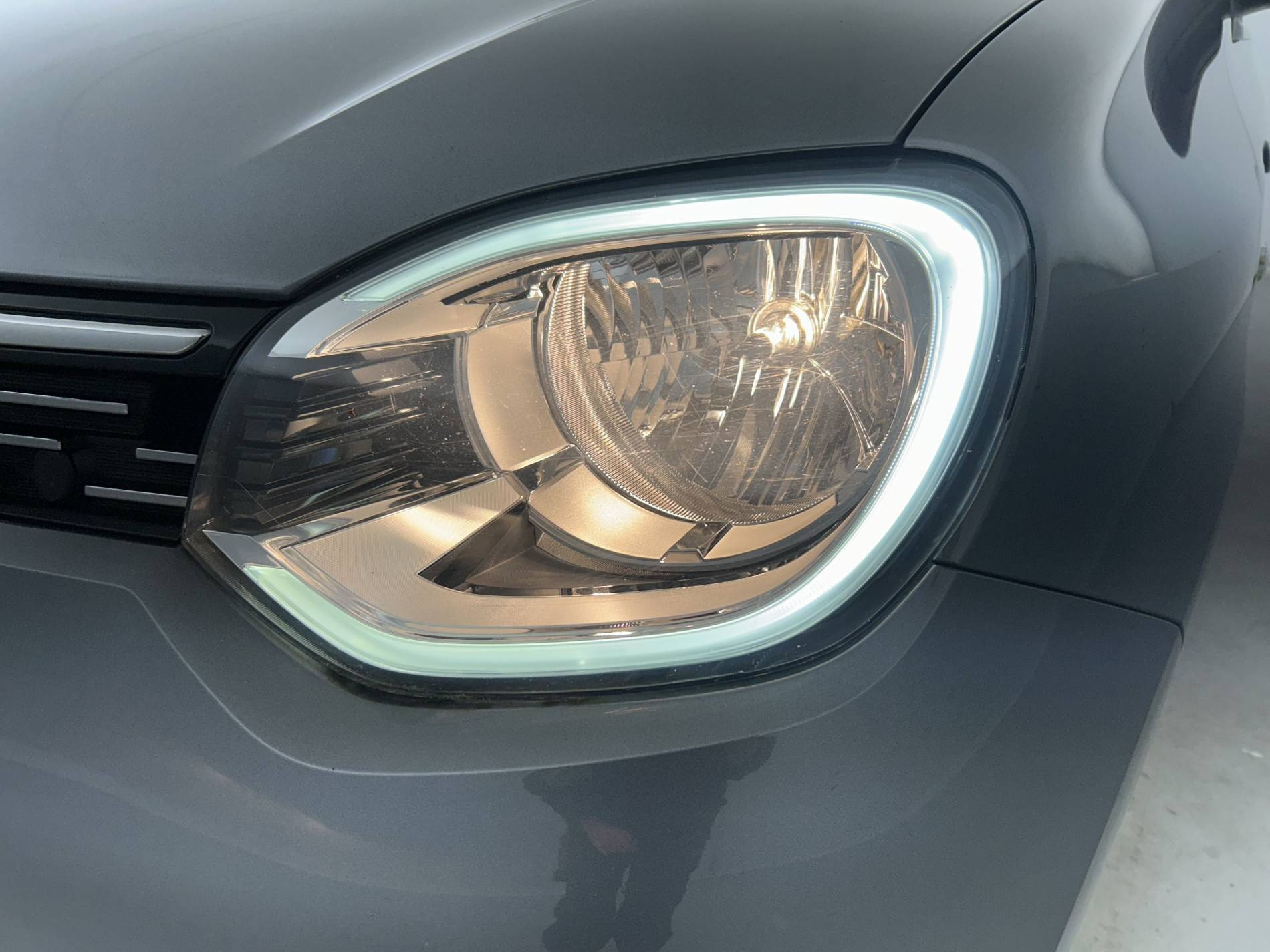 Vente en ligne Renault Twingo 3  TCe 95 au prix de 12 490 €