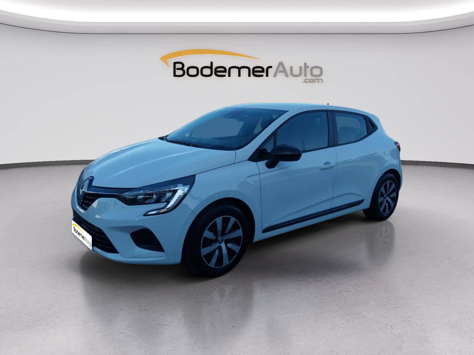 Renault Clio 5 Clio E-Tech full hybrid 145 occasion de 2023 en vente à Concarneau