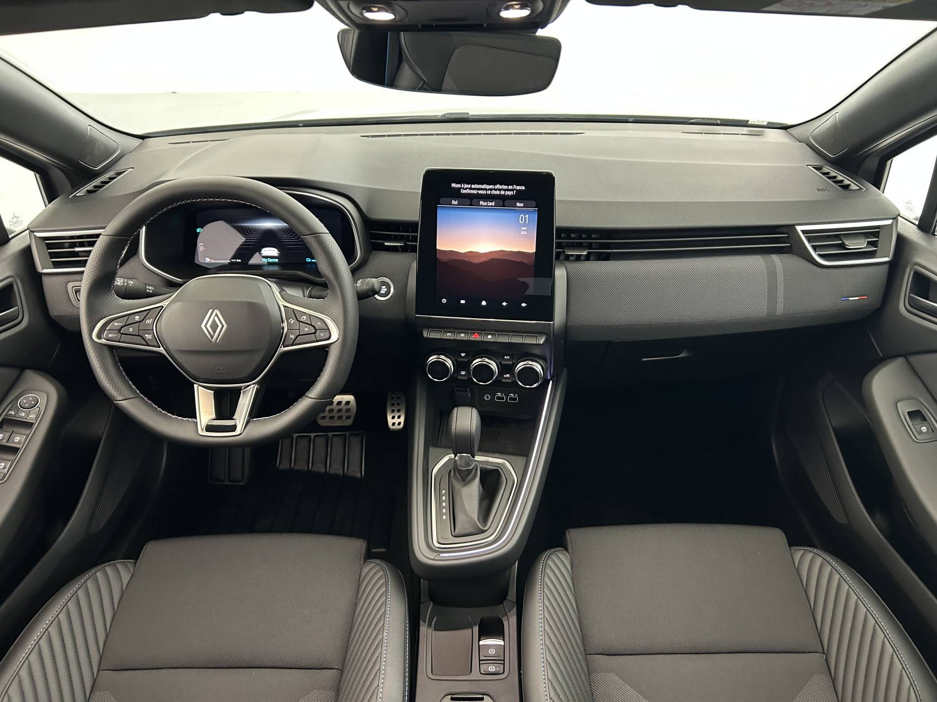 Vente en ligne Renault Clio 5 Clio E-Tech full hybrid 145 ch GSR2 au prix de 23 890 €