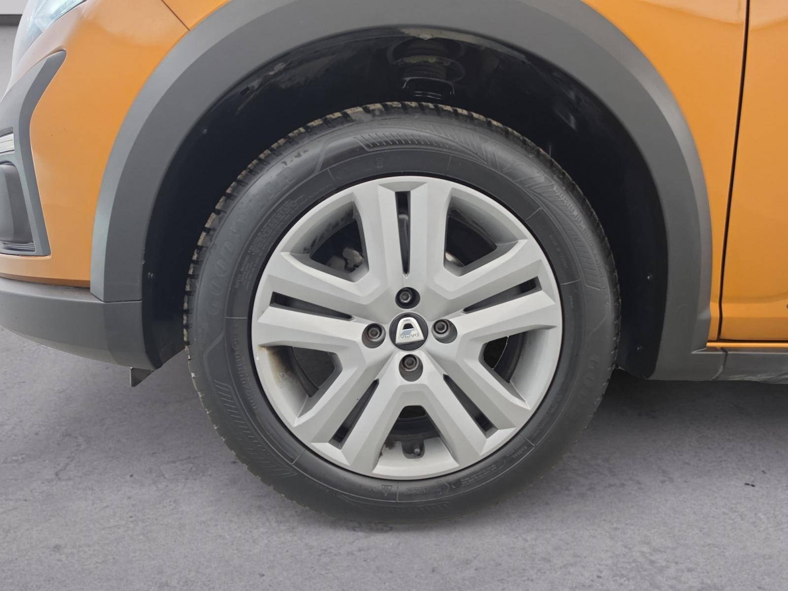 Vente en ligne Dacia Sandero  ECO-G 100 au prix de 11 990 €