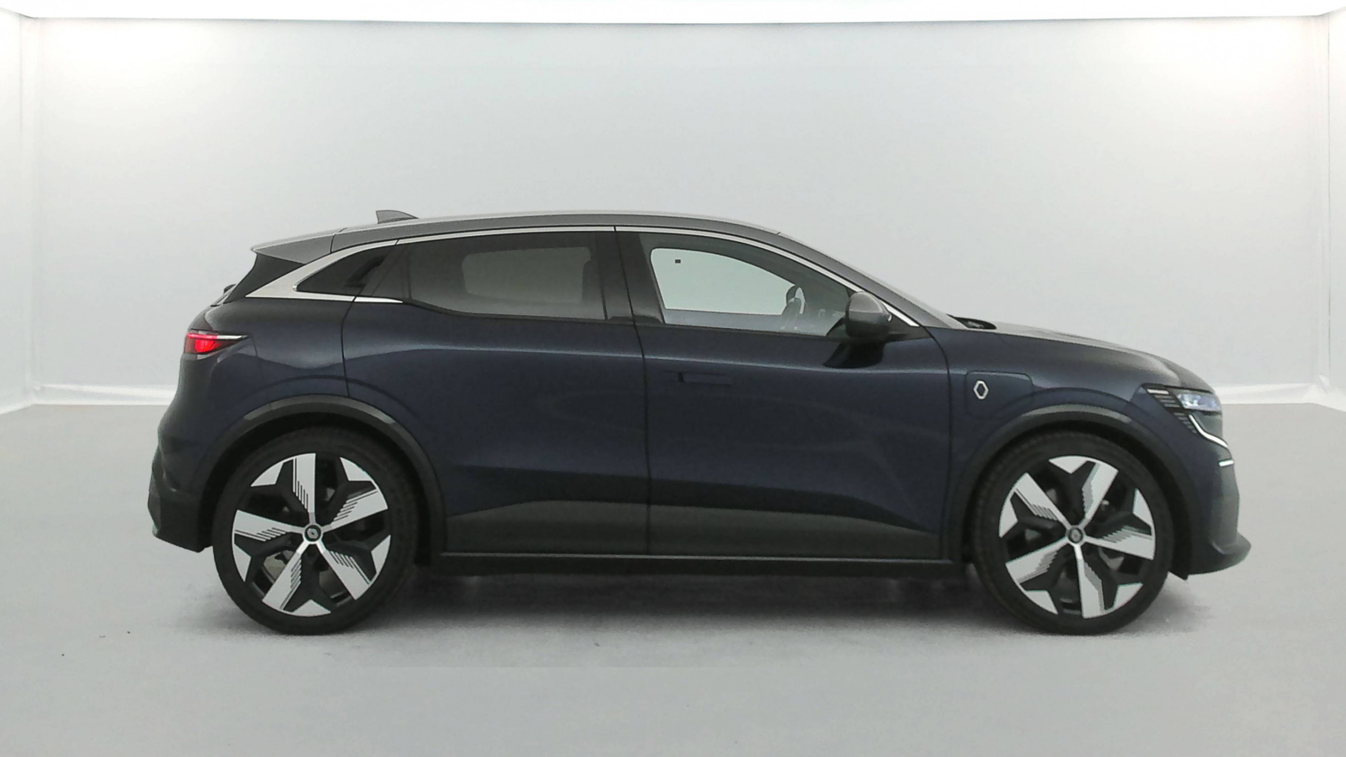 Vente en ligne Renault Megane E-Tech  EV60 220 ch optimum charge au prix de 19 990 €