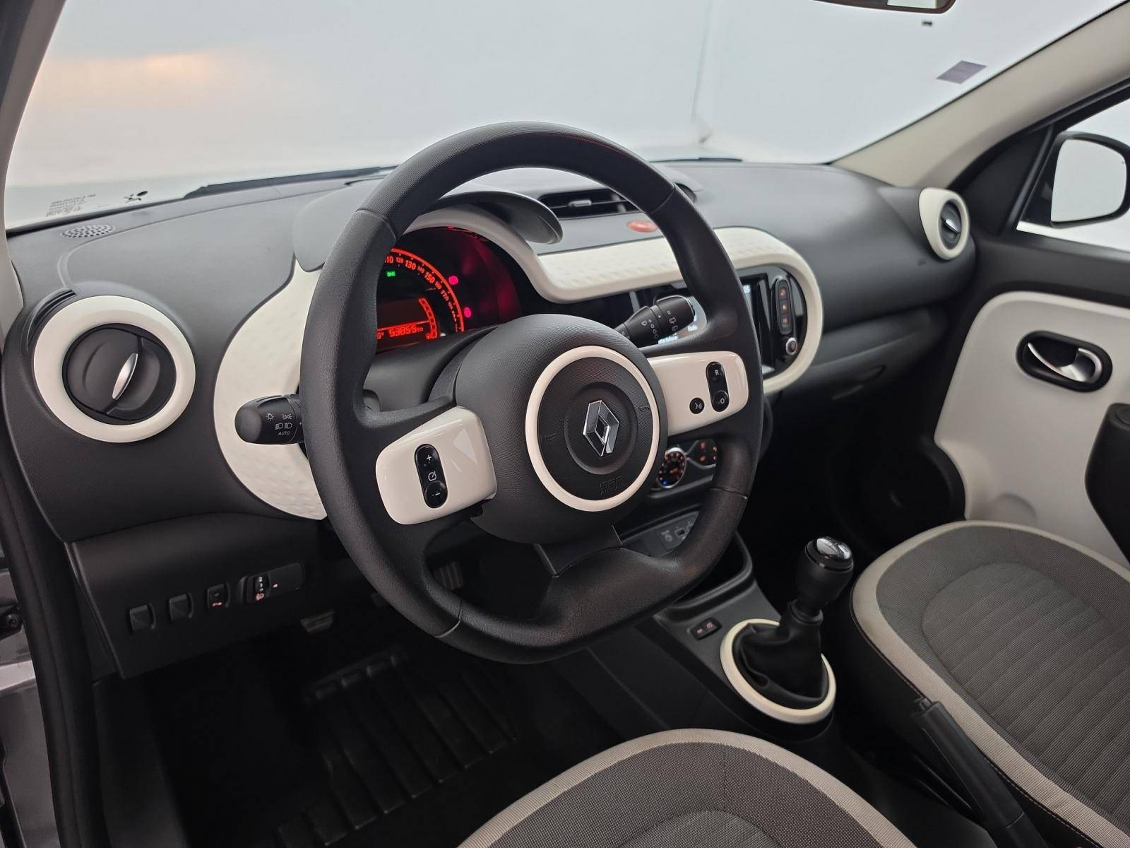Vente en ligne Renault Twingo 3  SCe 65 - 21 au prix de 10 490 €