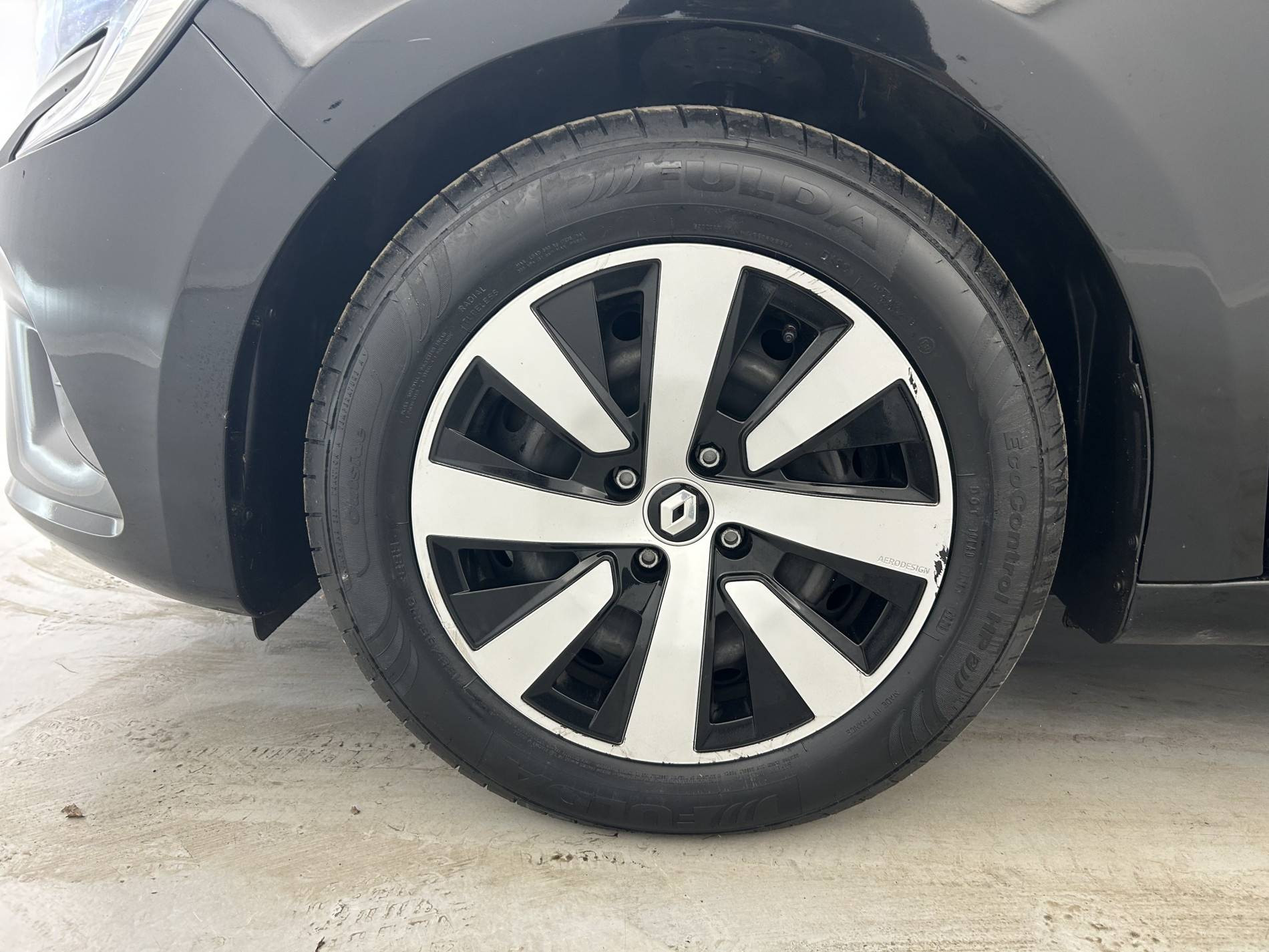 Vente en ligne Renault Clio 5 Clio TCe 90 au prix de 14 990 €