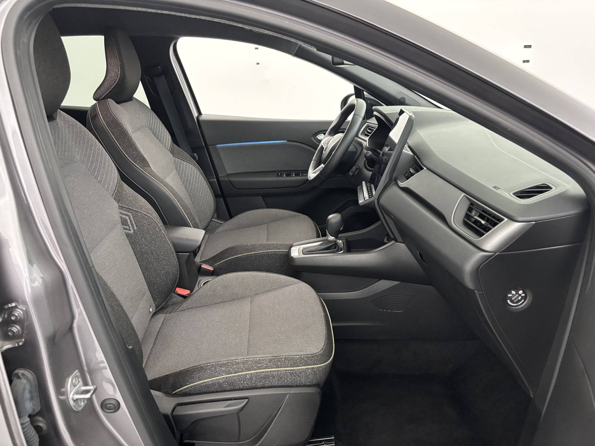 Vente en ligne Renault Captur  E-Tech full hybrid 145 ch au prix de 24 490 €