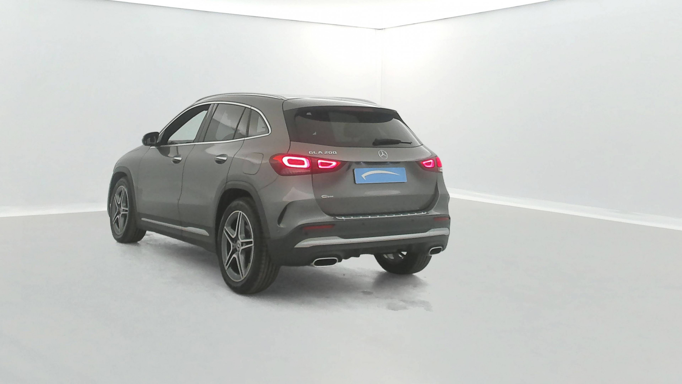 Vente en ligne Mercedes GLA  200 7G-DCT au prix de 31 890 €