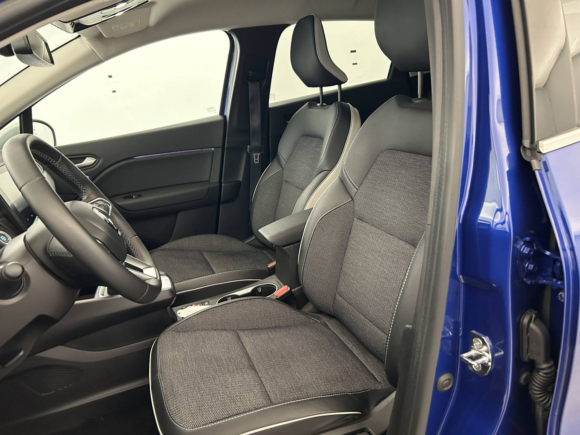 Vente en ligne Renault Captur  E-Tech 145 - 21 au prix de 17 890 €