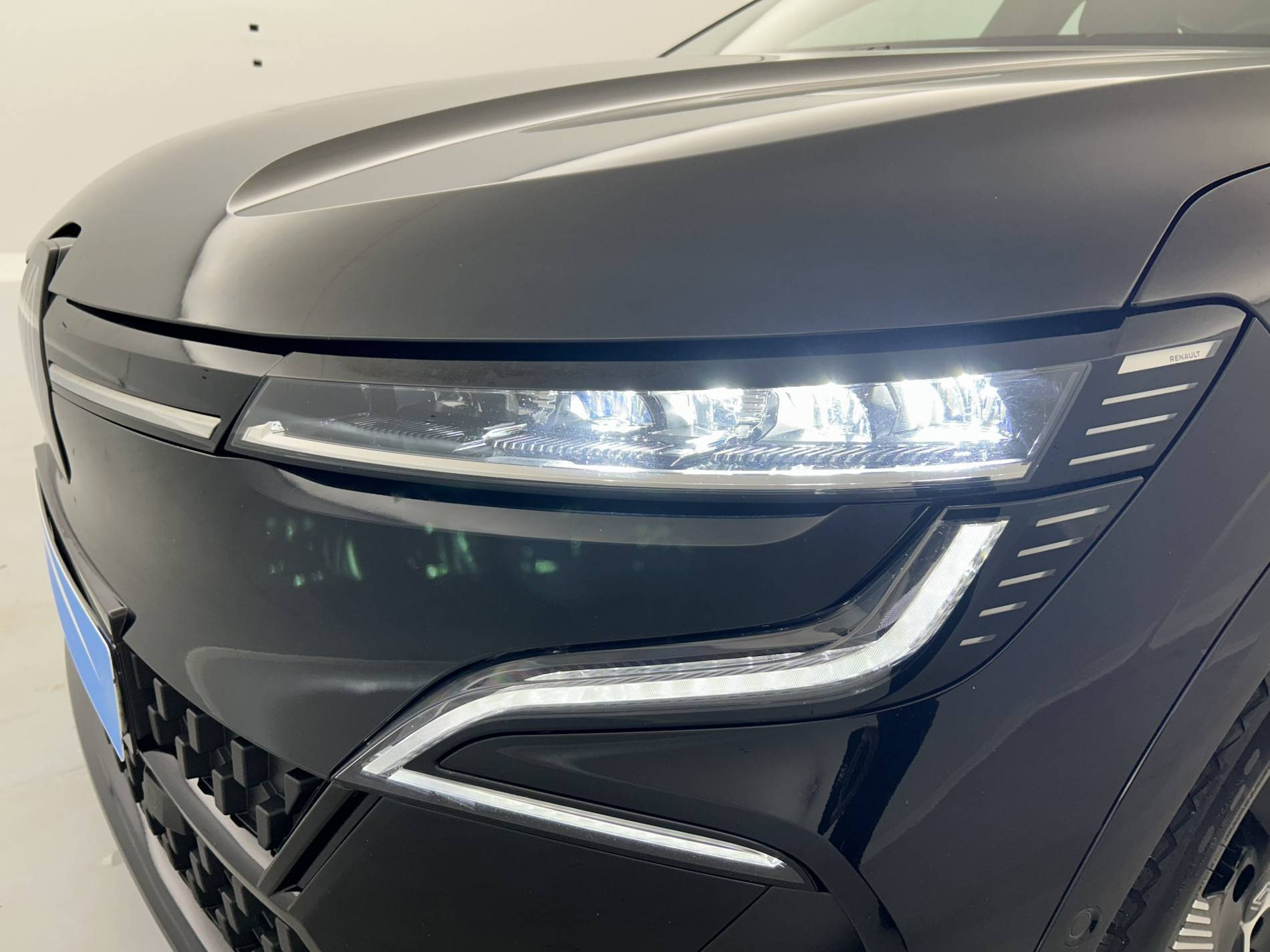 Vente en ligne Renault Megane E-Tech  EV40 130ch standard charge au prix de 18 190 €