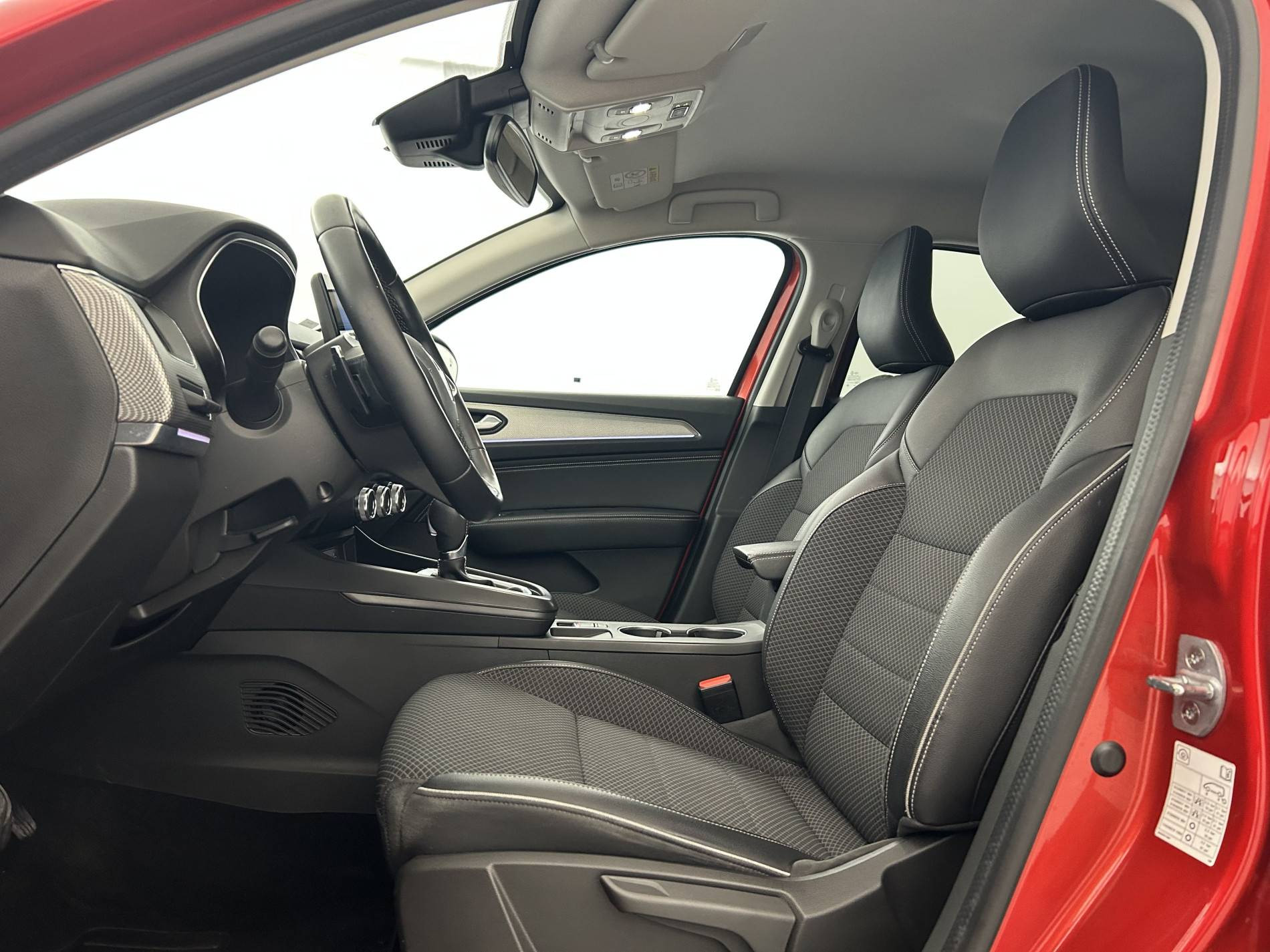 Vente en ligne Renault Arkana  TCe 140 EDC FAP - 21B au prix de 18 990 €