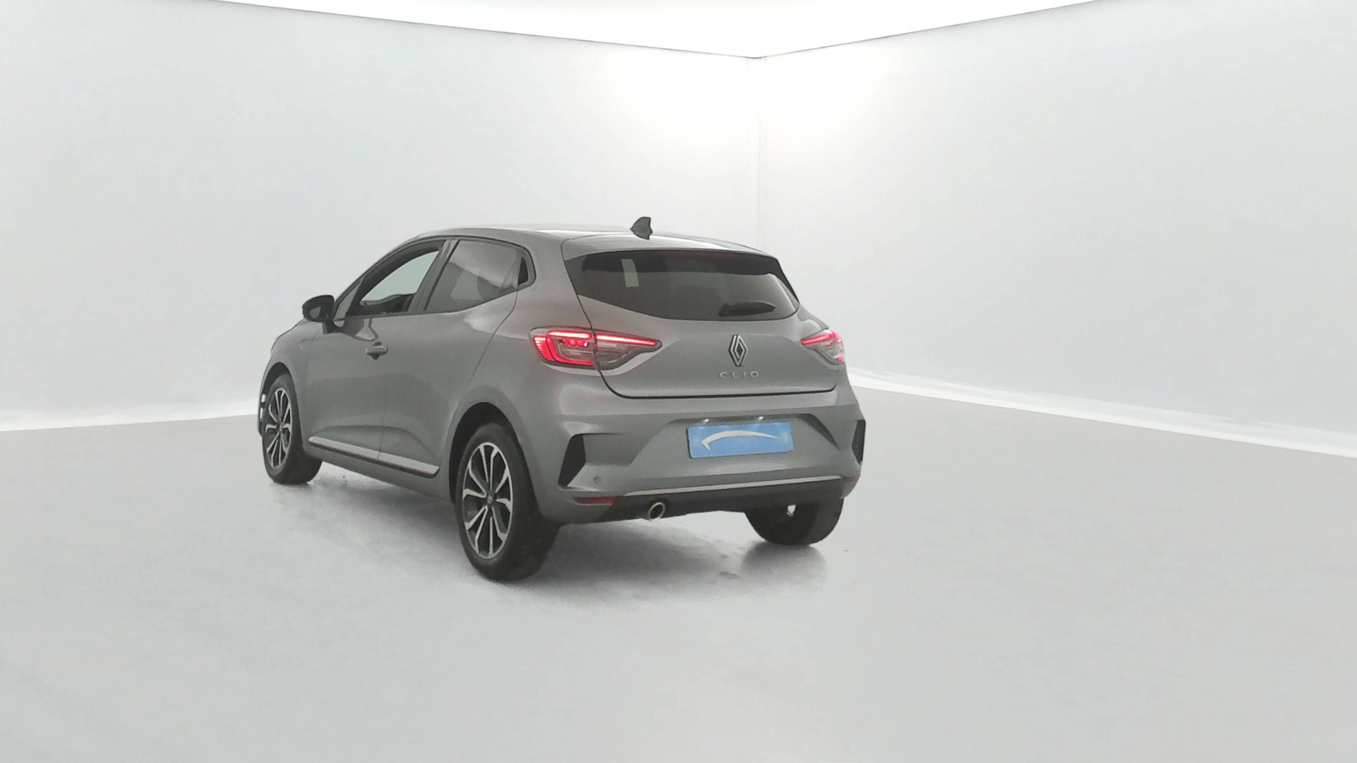Vente en ligne Renault Clio 5 Clio Eco-G 100 ch GSR2 au prix de 17 970 €