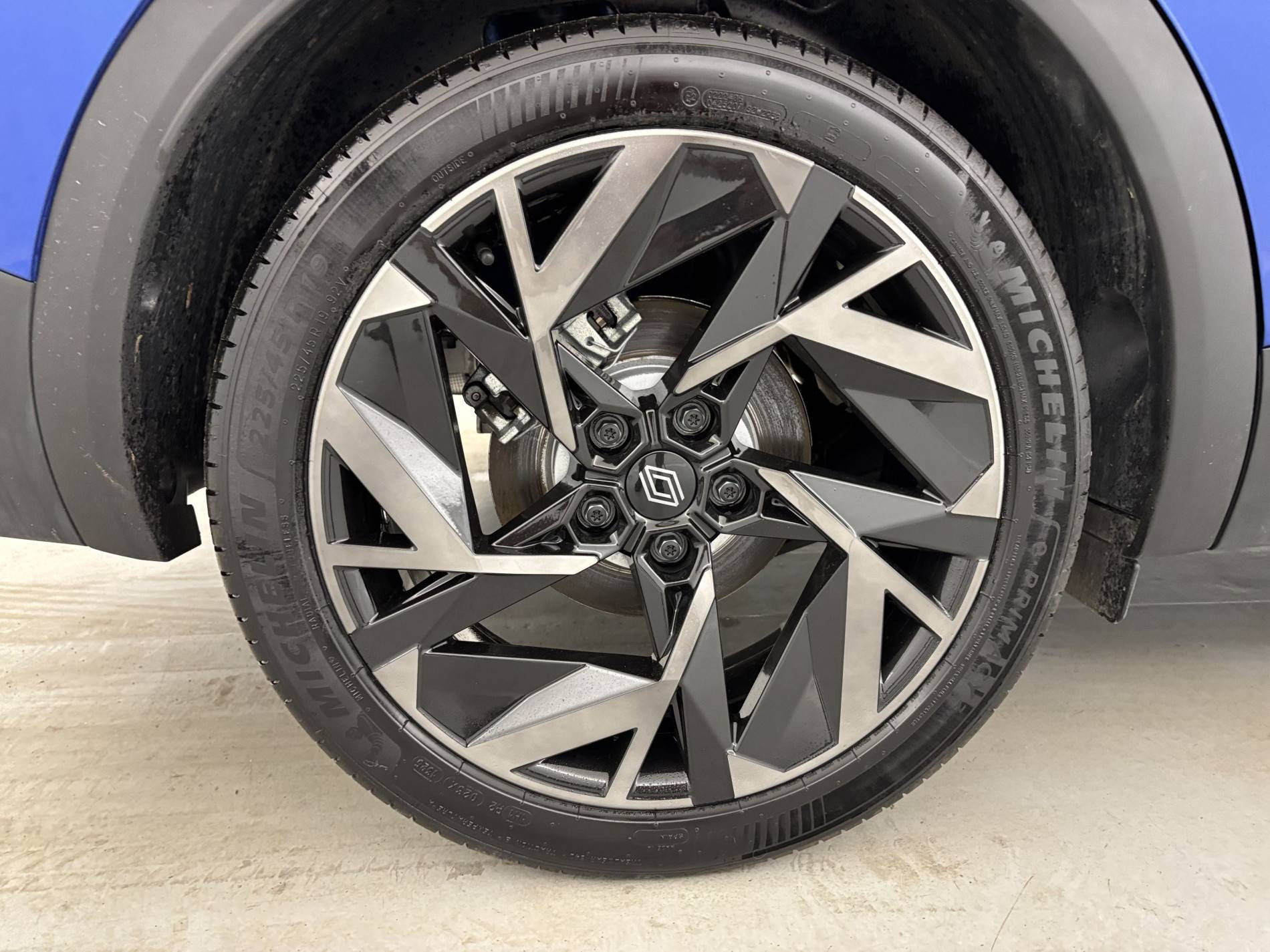 Vente en ligne Renault Symbioz  E-Tech full hybrid 145 au prix de 29 790 €