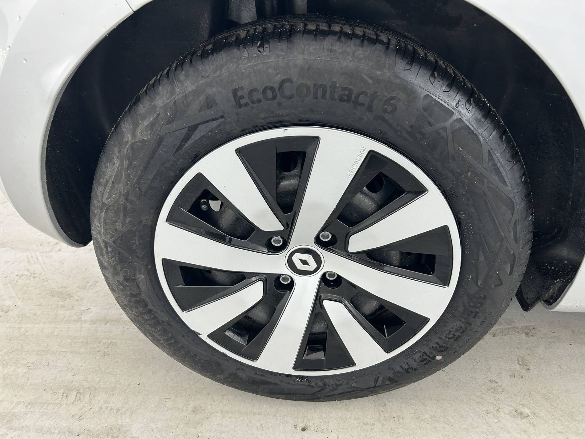 Vente en ligne Renault Clio 5 Clio TCe 90 au prix de 13 990 €
