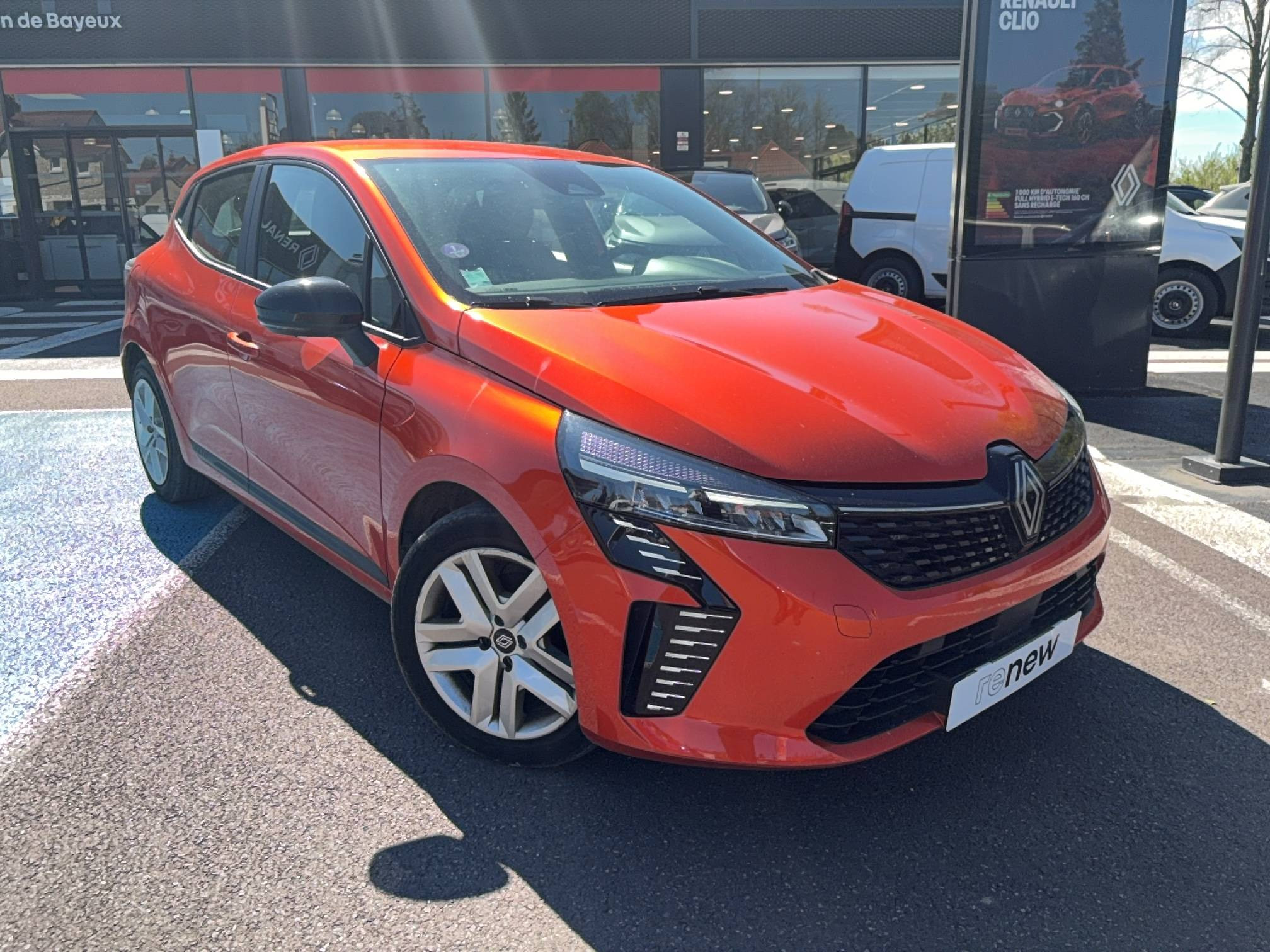 Vente en ligne Renault Clio 5 Clio SCe 65 au prix de 12 590 €