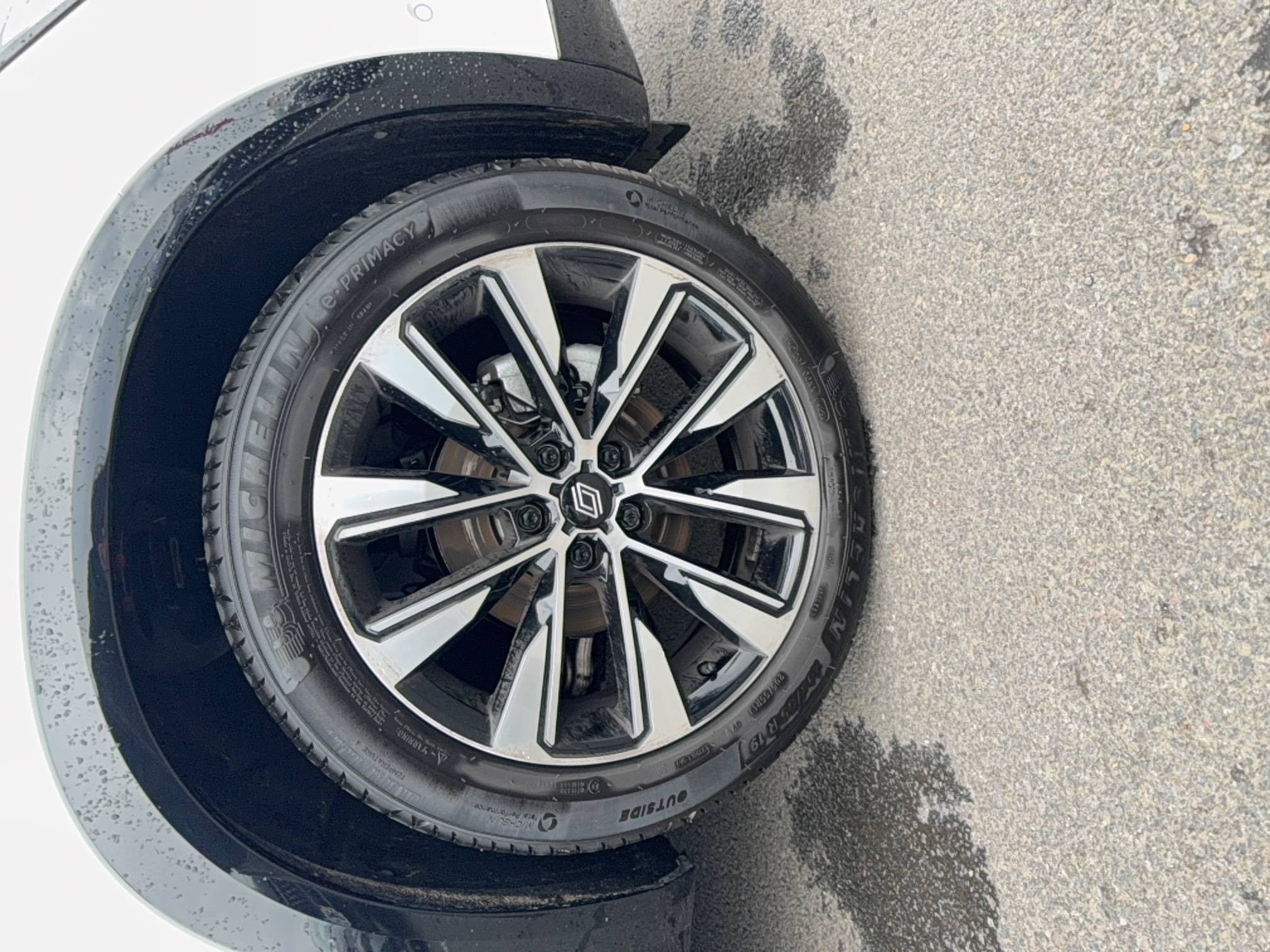 Vente en ligne Renault Austral  mild hybrid 160 auto GSR2 au prix de 27 850 €