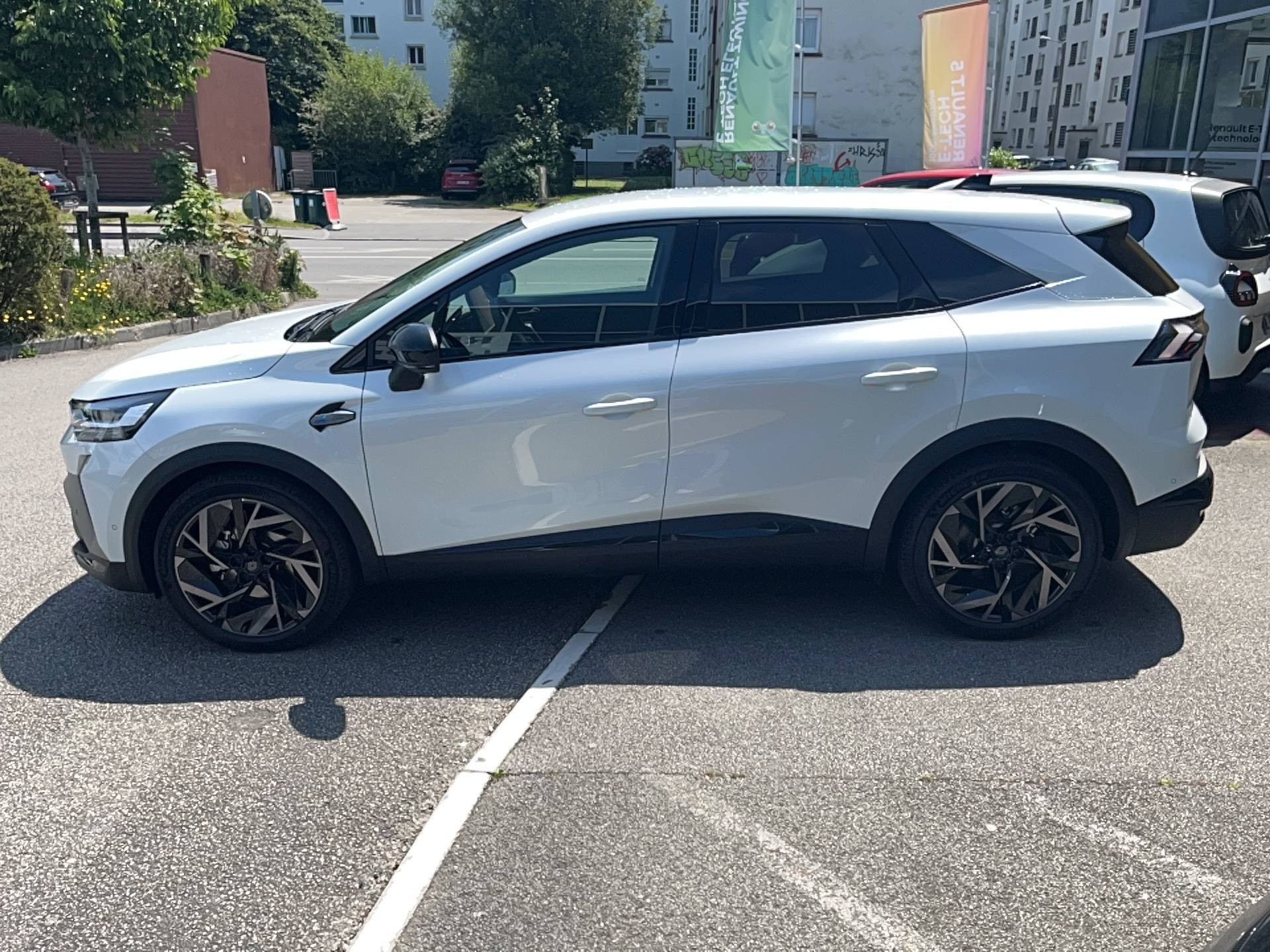 Vente en ligne Renault Symbioz  E-Tech full hybrid 160 ch au prix de 38 490 €