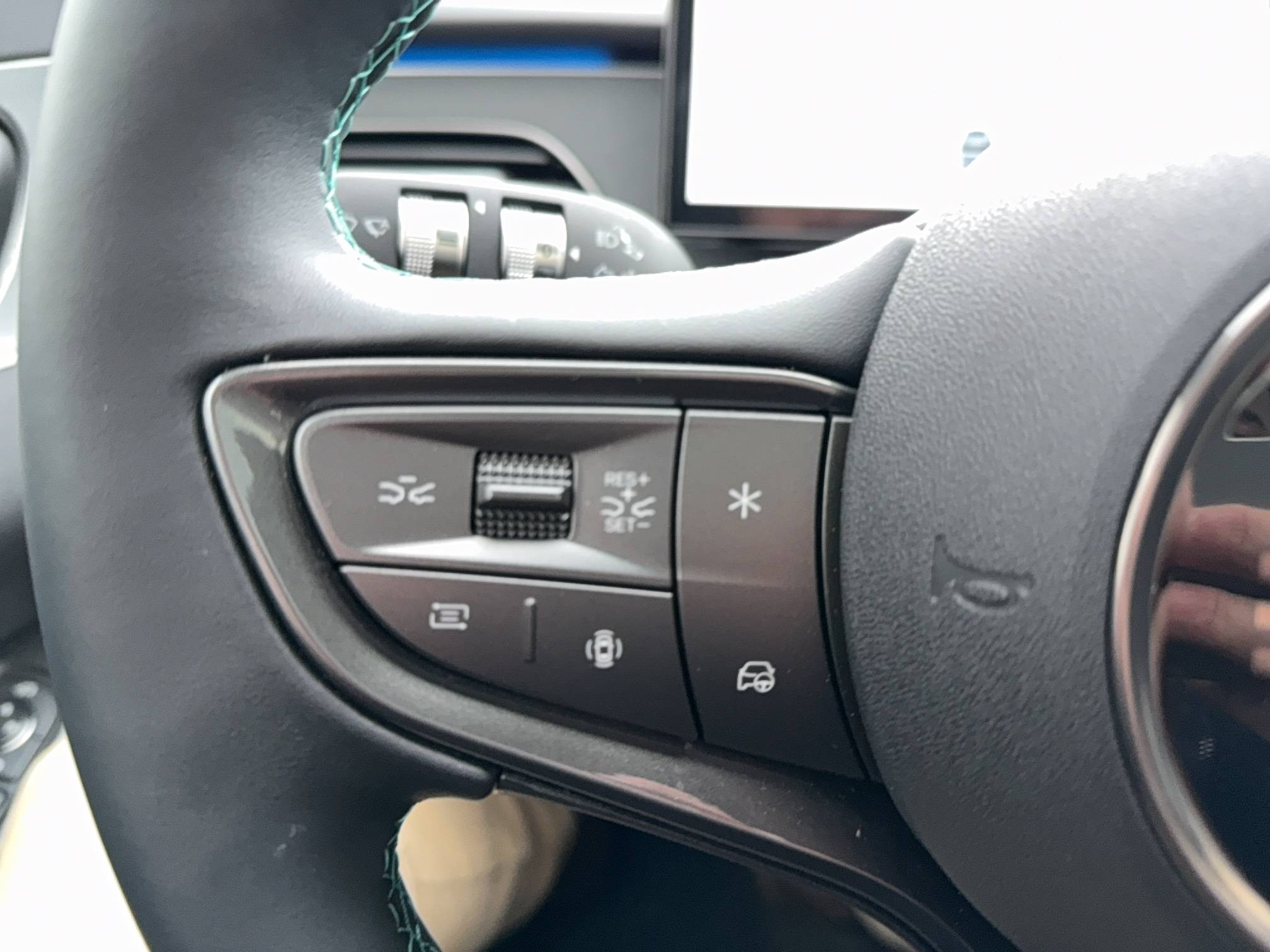 Vente en ligne Byd Seal 6 DM-i Touring  1.5l DM-i 156 kW PHEV au prix de 36 390 €