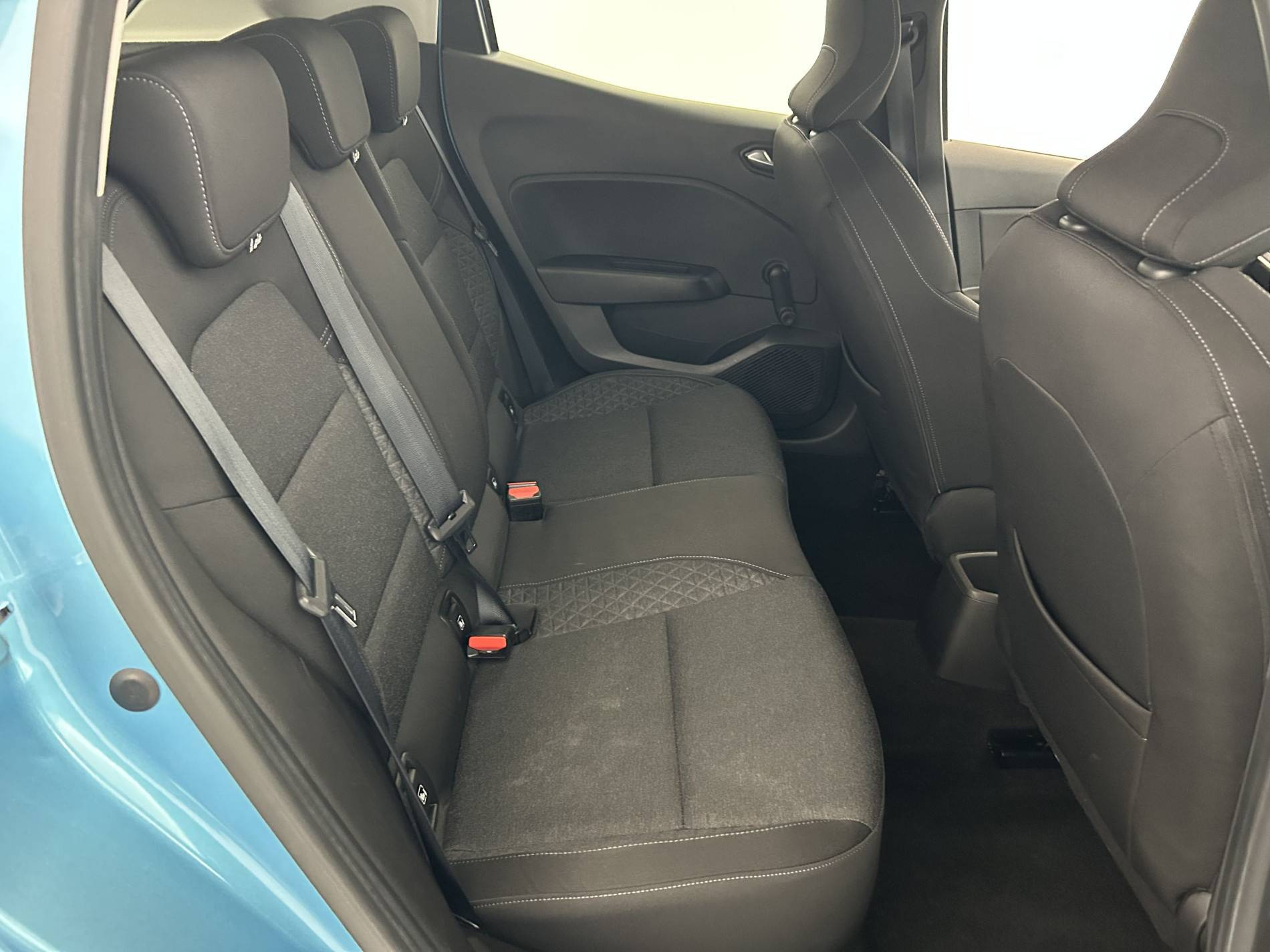 Vente en ligne Renault Clio 5 Clio TCe 100 au prix de 11 490 €