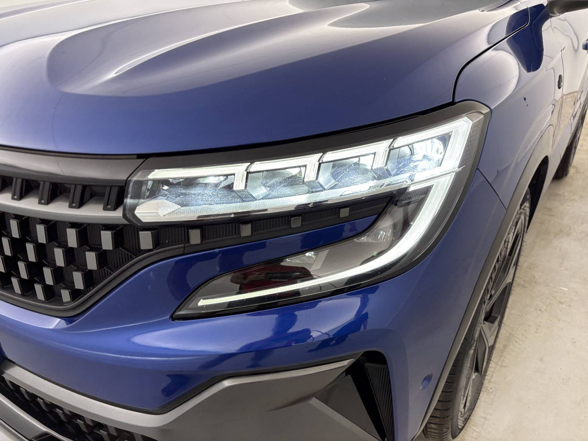 Vente en ligne Renault Austral  E-Tech hybrid 200 au prix de 27 990 €