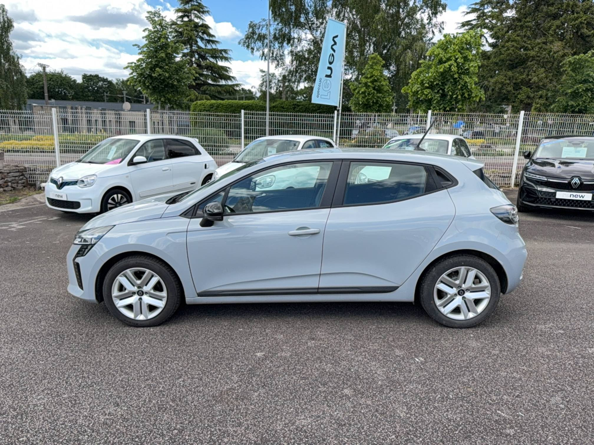 Vente en ligne Renault Clio 5 Clio Blue dCi 100 ch GSR2 au prix de 16 490 €