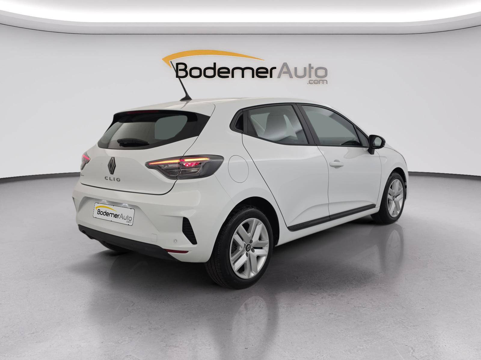 Vente en ligne Renault Clio 5 Clio SCe 65 ch GSR2 au prix de 13 990 €