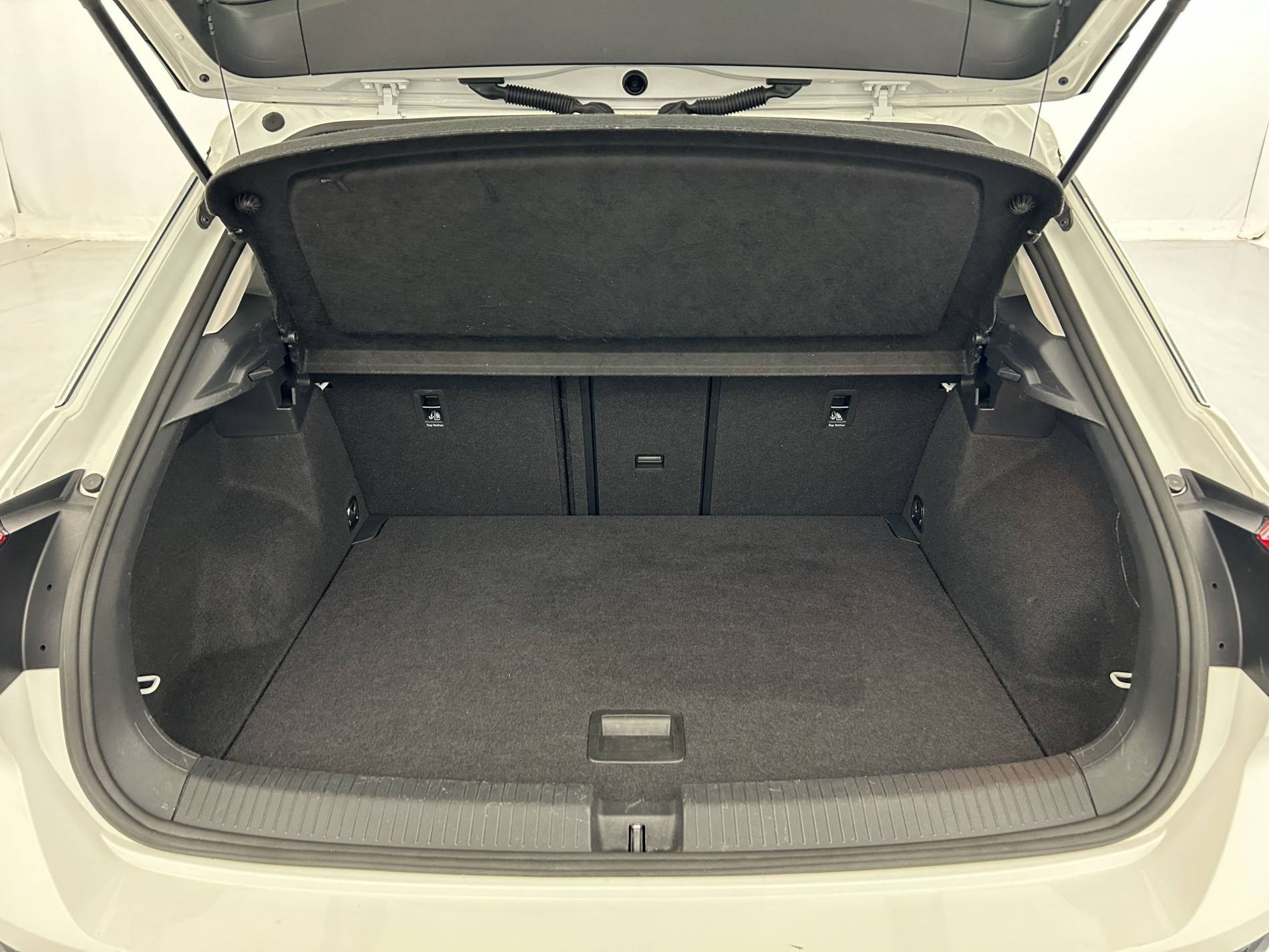 Vente en ligne Volkswagen T-Roc  1.5 TSI 150 EVO Start/Stop DSG7 au prix de 21 990 €