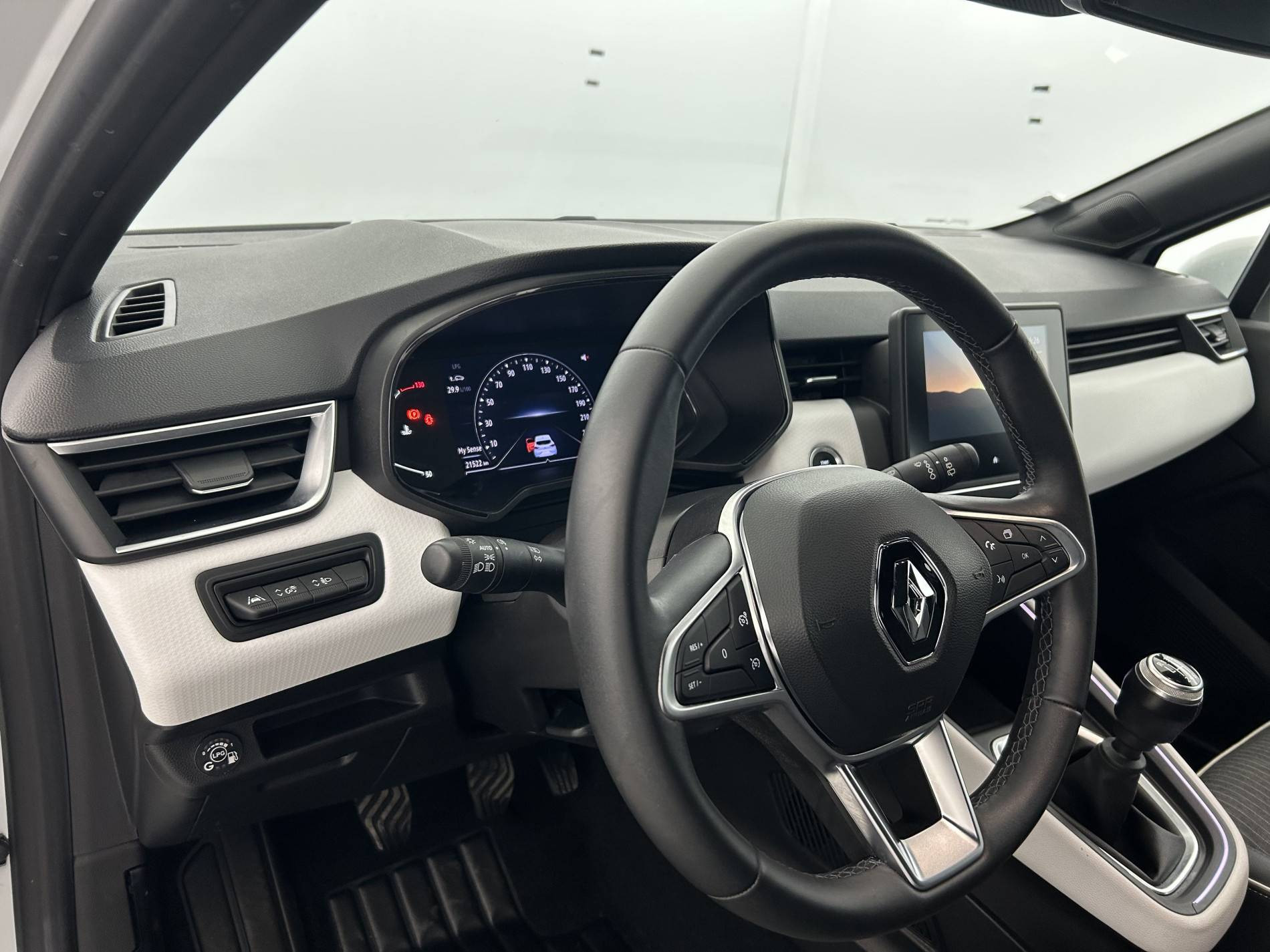 Vente en ligne Renault Clio 5 Clio TCe 100 GPL - 21N au prix de 14 890 €