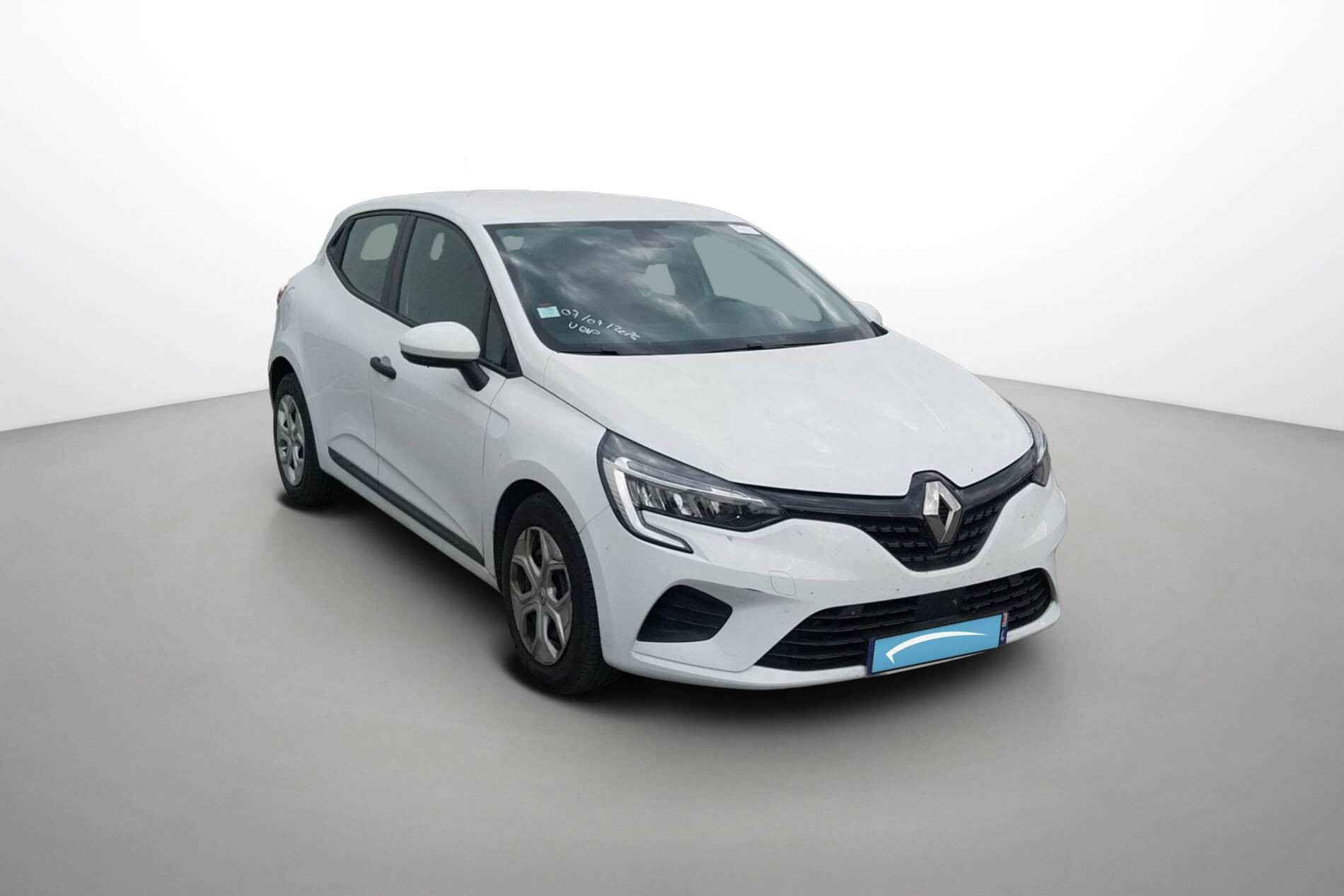 Vente en ligne Renault Clio 5 CLIO SOCIETE BLUE DCI 100 - 21N au prix de 11 490 €