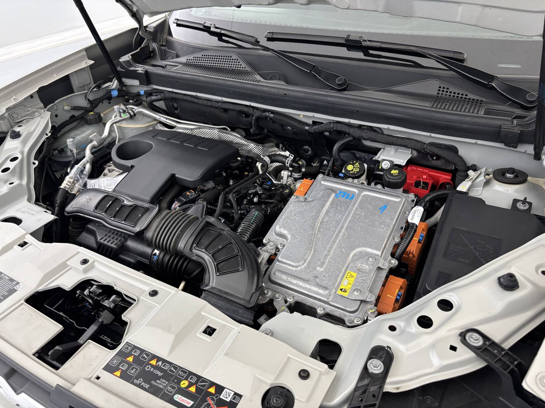 Vente en ligne Dacia Duster  Hybrid 140 au prix de 25 990 €