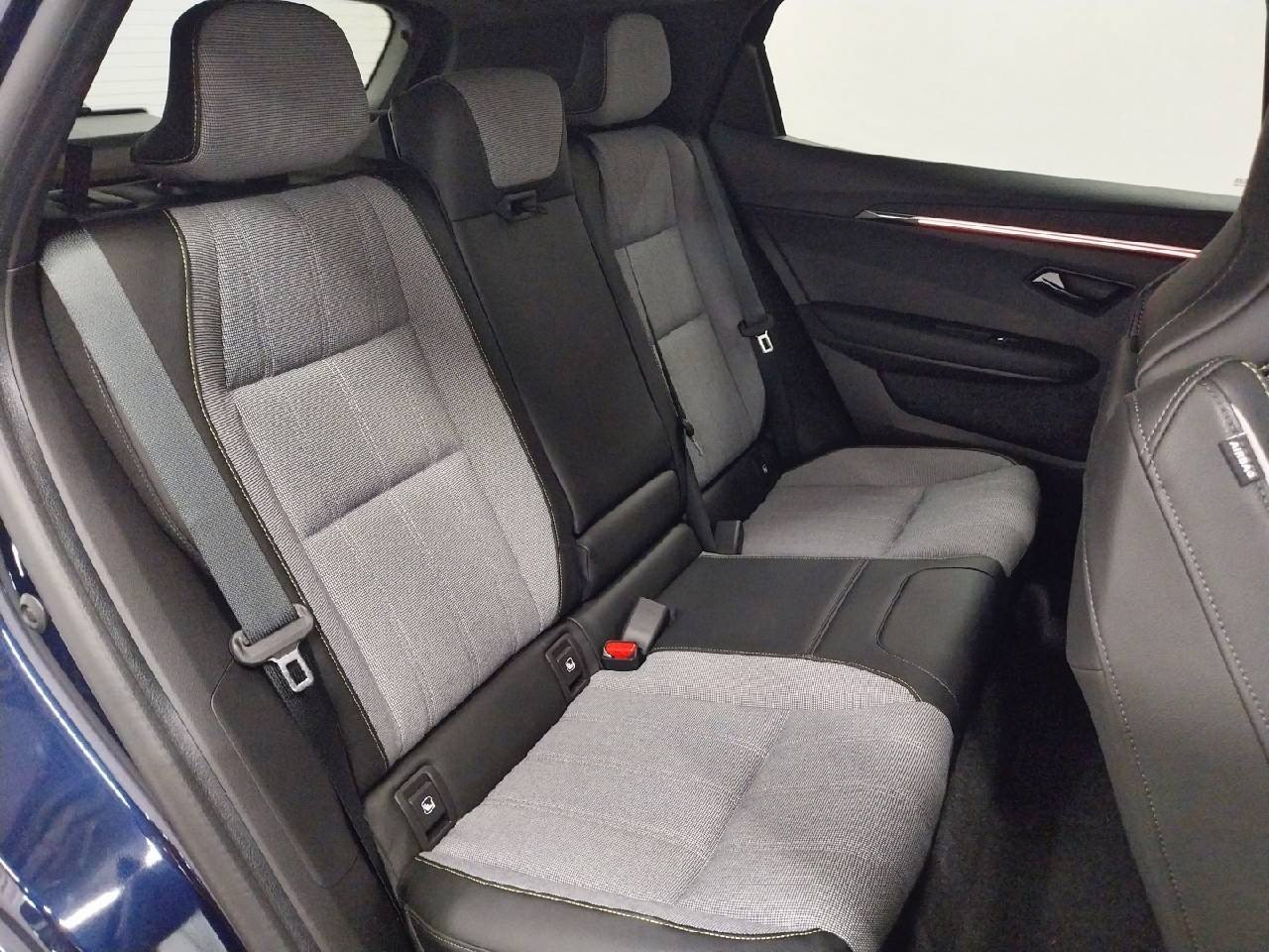 Vente en ligne Renault Scenic E-Tech  220 ch grande autonomie au prix de 43 910 €