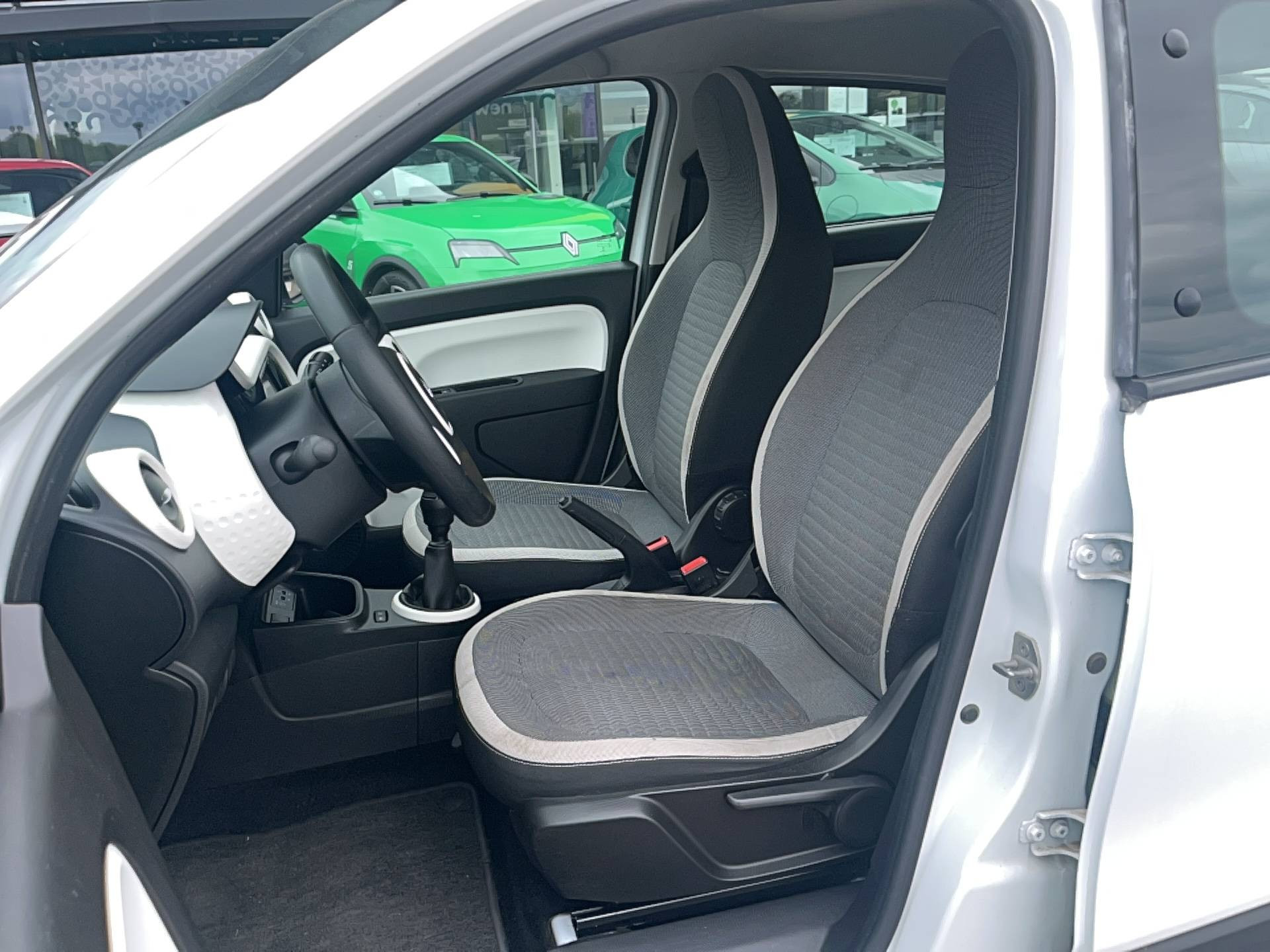 Vente en ligne Renault Twingo 3  SCe 65 au prix de 10 991 €