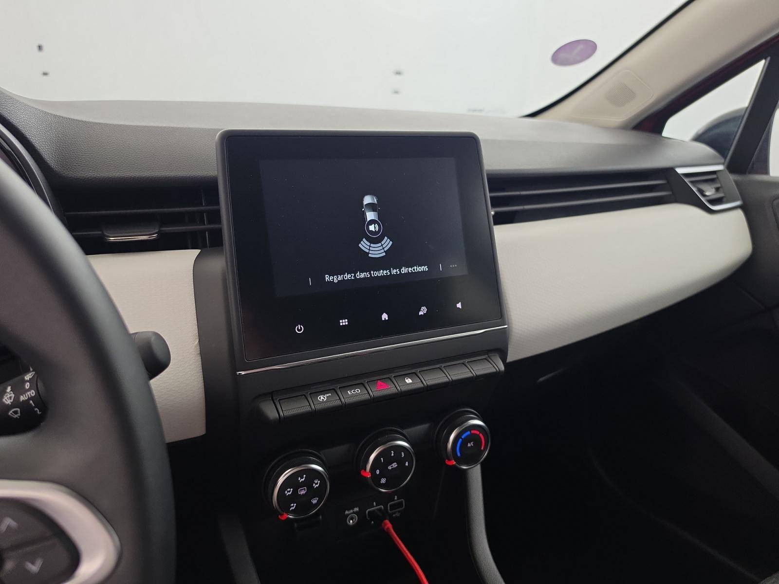 Vente en ligne Renault Clio 5 Clio TCe 90 au prix de 14 890 €