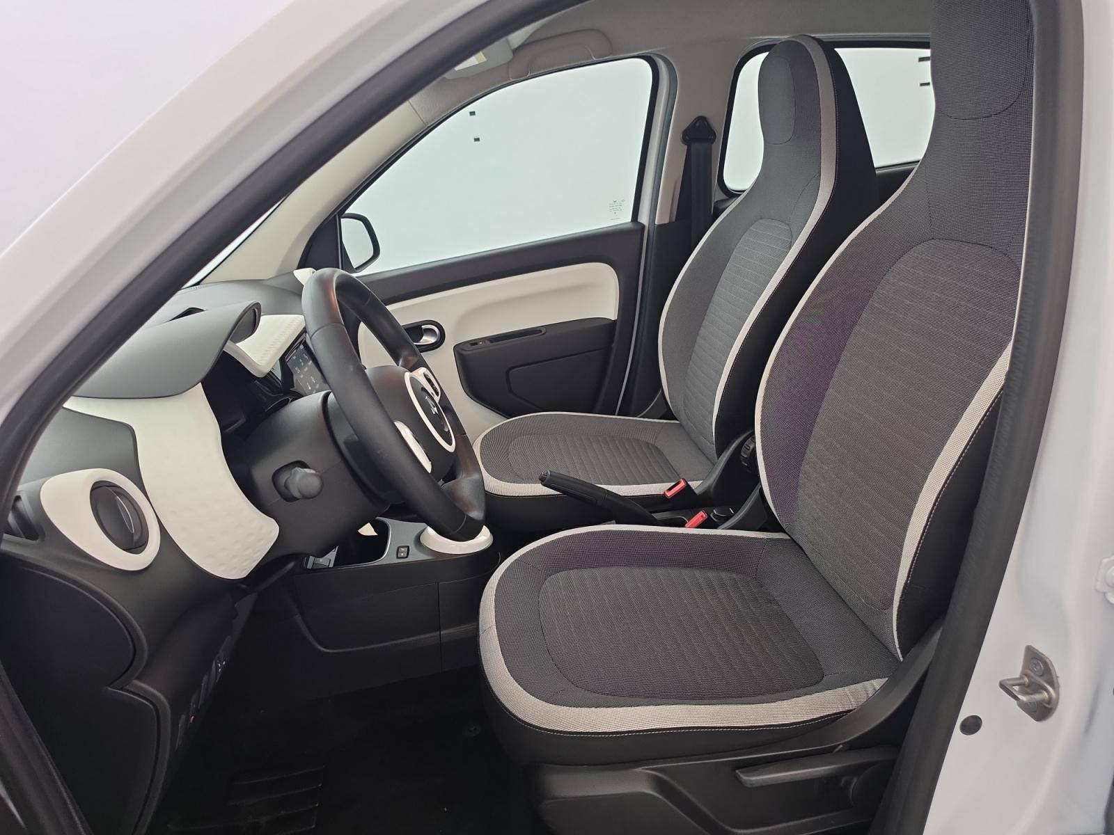 Vente en ligne Renault Twingo Electrique Twingo III E-Tech au prix de 13 900 €