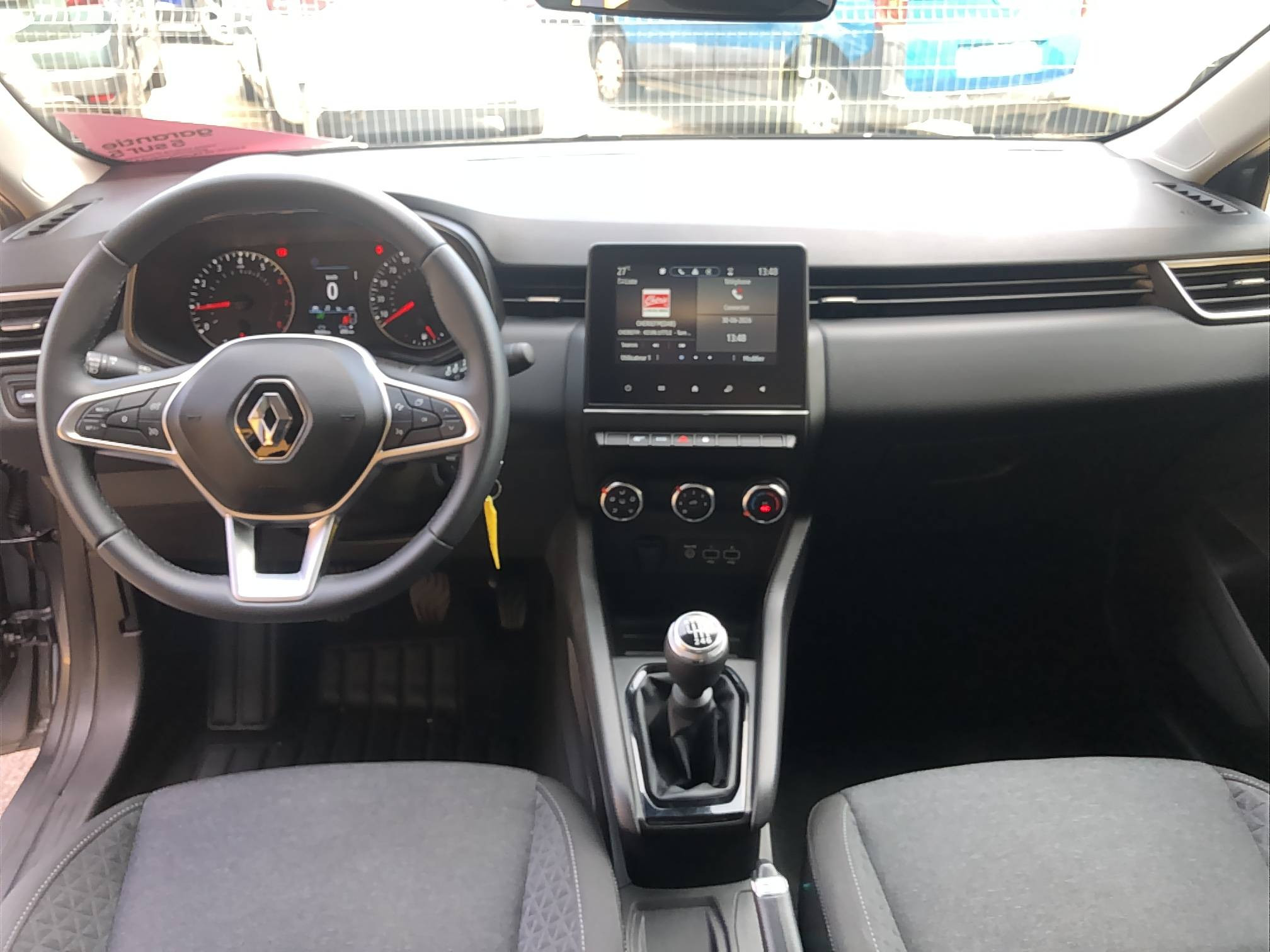 Vente en ligne Renault Clio 5 Clio TCe 90 au prix de 14 990 €