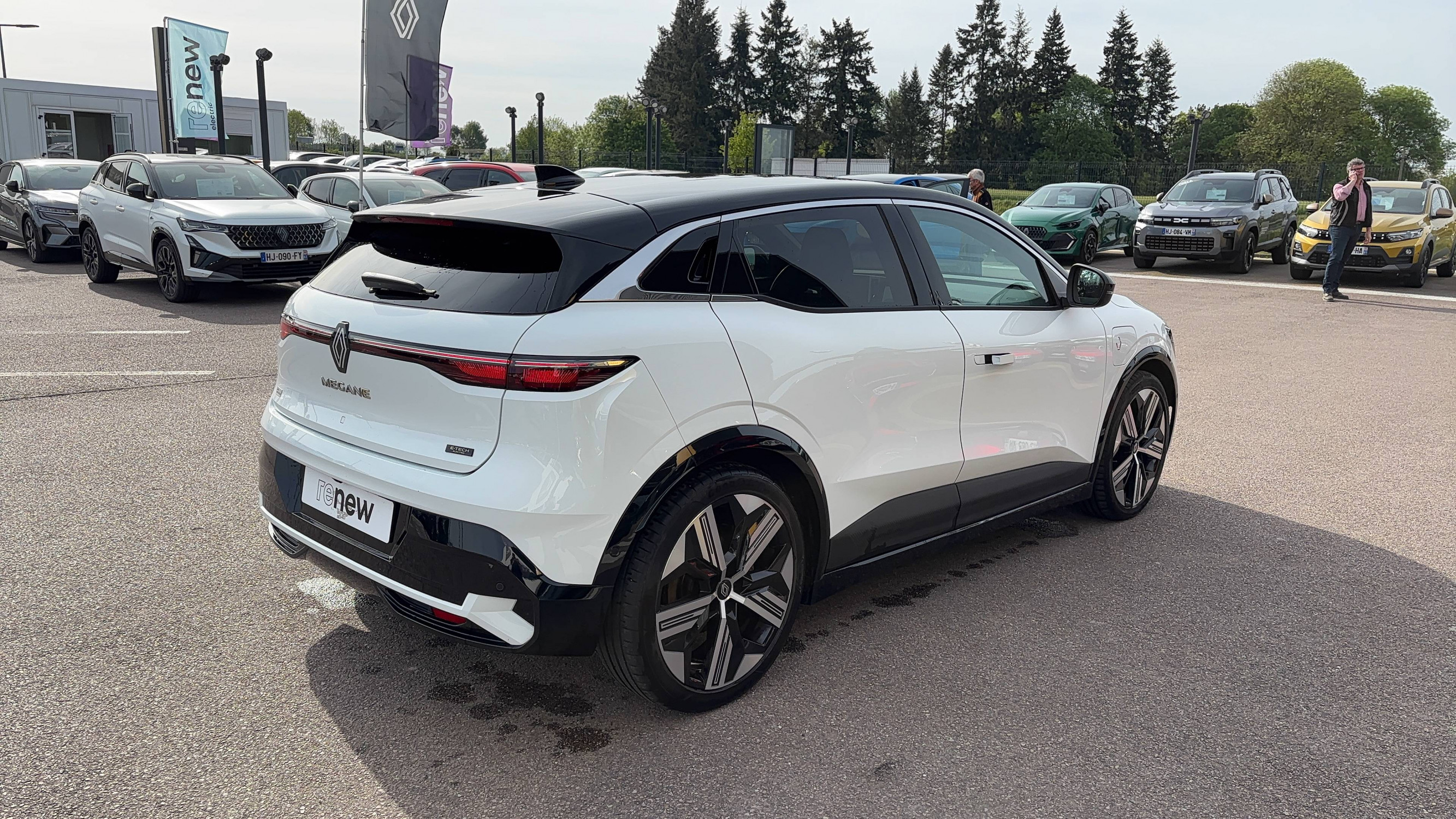 Vente en ligne Renault Megane E-Tech  EV60 220 ch optimum charge au prix de 27 990 €