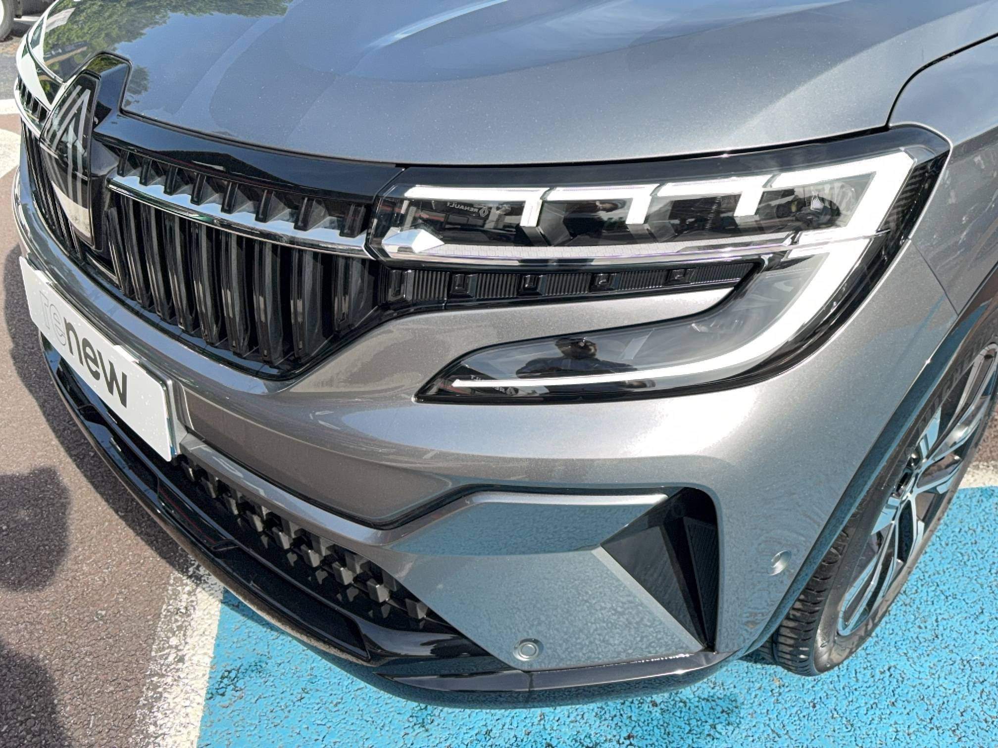 Vente en ligne Renault Espace Espace E-Tech full hybrid 200 GSR2 au prix de 35 490 €
