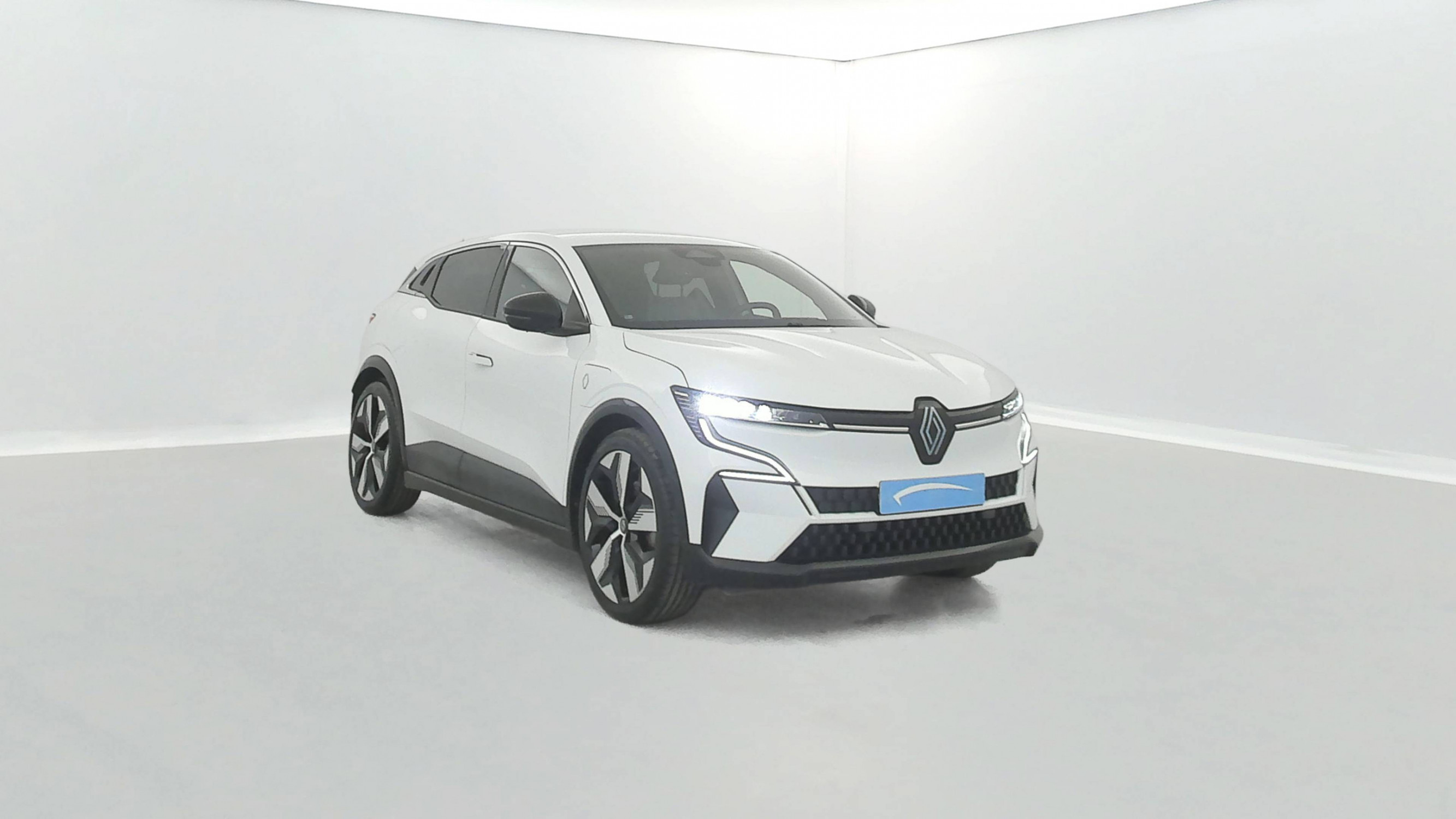 Vente en ligne Renault Megane E-Tech  EV40 130ch standard charge au prix de 18 990 €