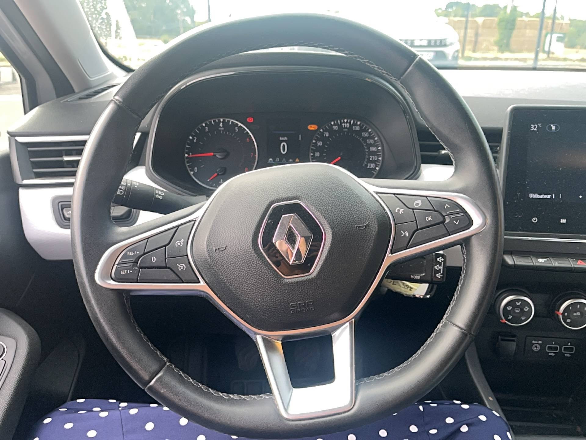 Vente en ligne Renault Clio 5 Clio SCe 65 au prix de 11 791 €