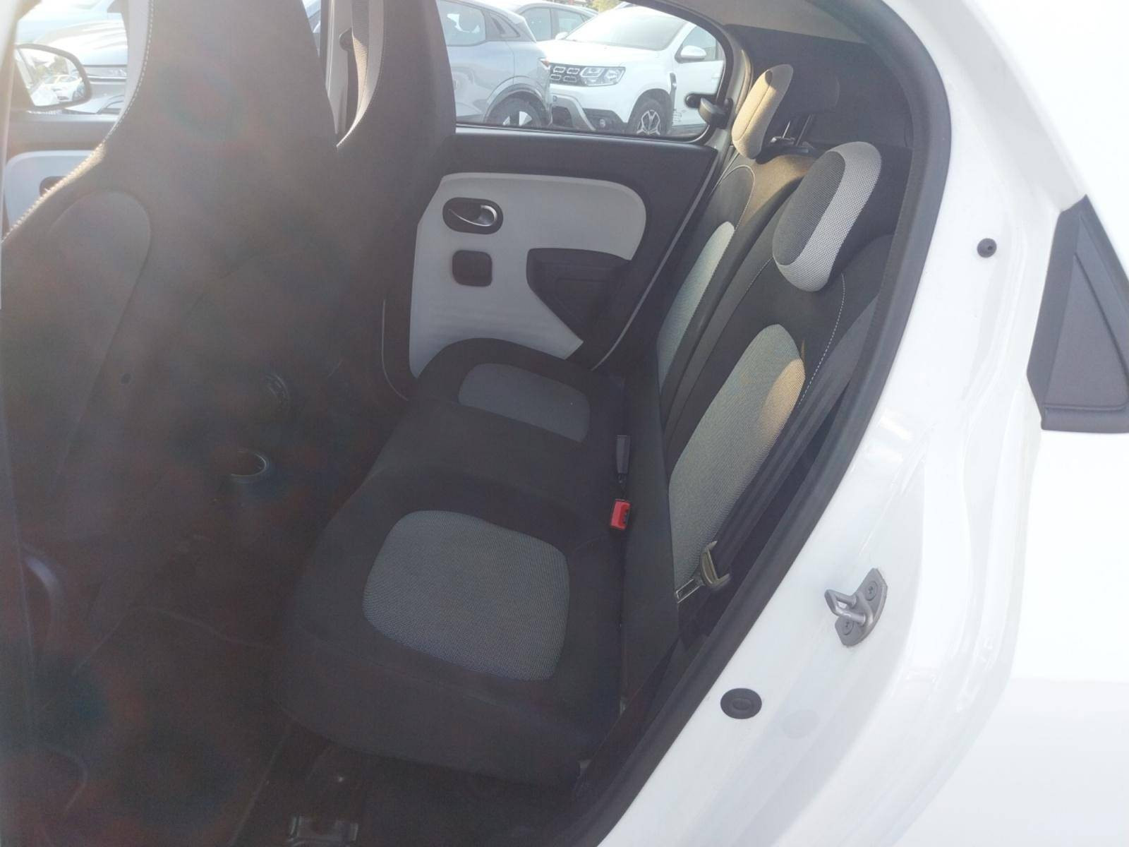 Vente en ligne Renault Twingo Electrique Twingo III E-Tech au prix de 13 900 €