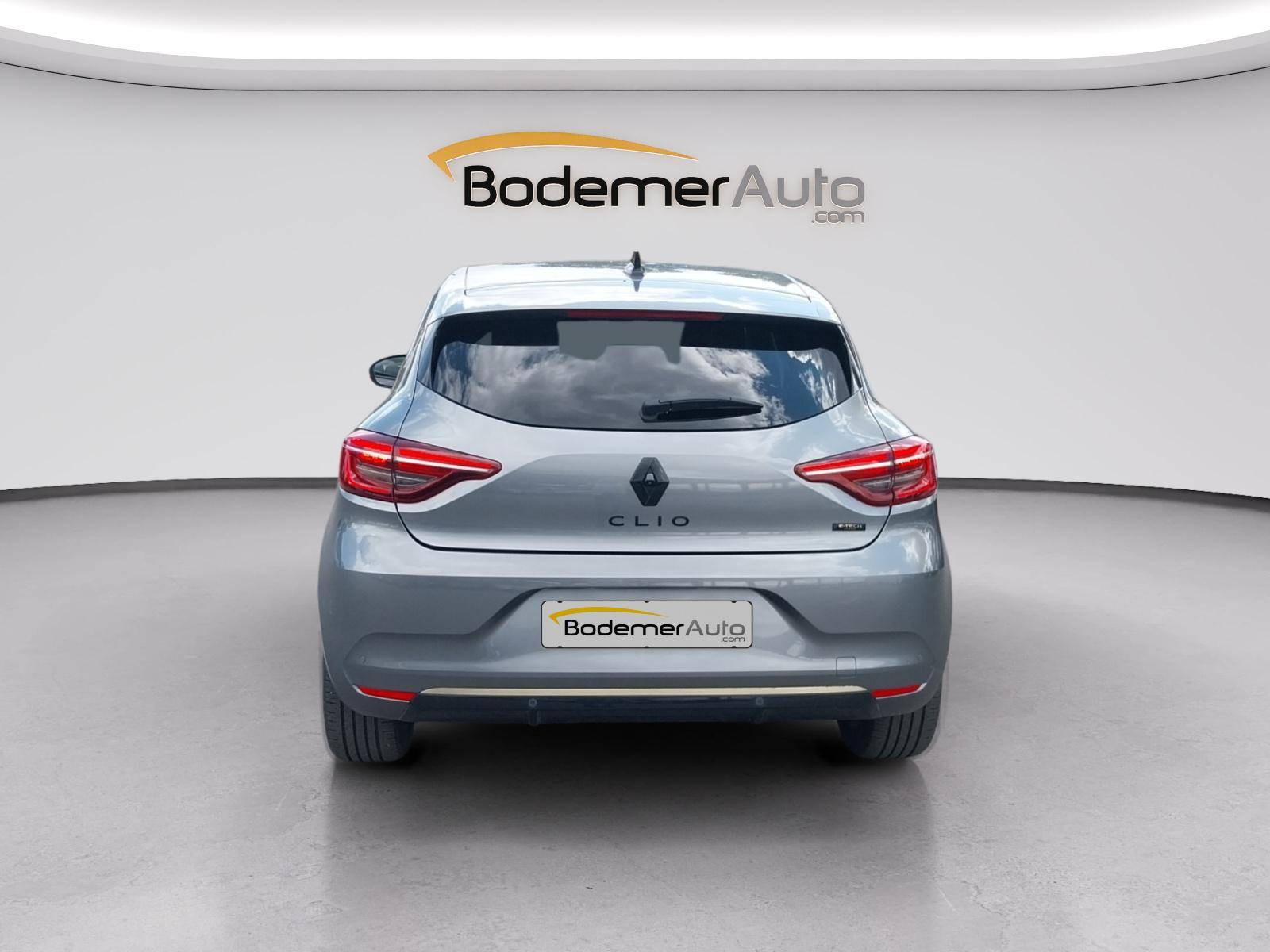 Vente en ligne Renault Clio 5 Clio E-Tech full hybrid 145 au prix de 19 990 €