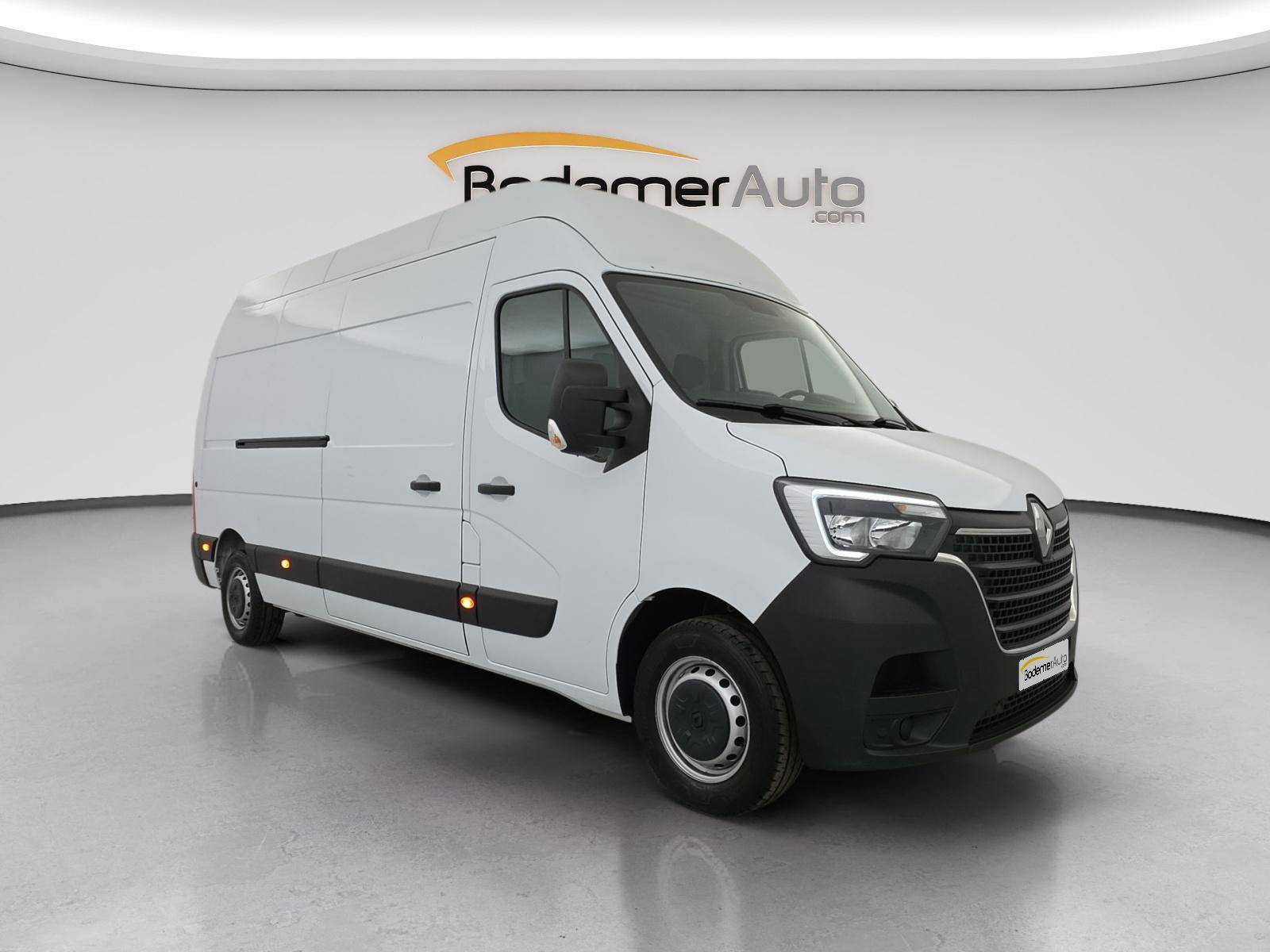 Vente en ligne Renault Master Fourgon MASTER FGN TRAC F3500 L3H3 BLUE DCI 135 au prix de 25 900 €