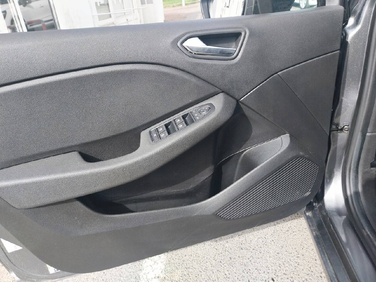 Vente en ligne Renault Clio 5 Clio SCe 65 au prix de 14 690 €