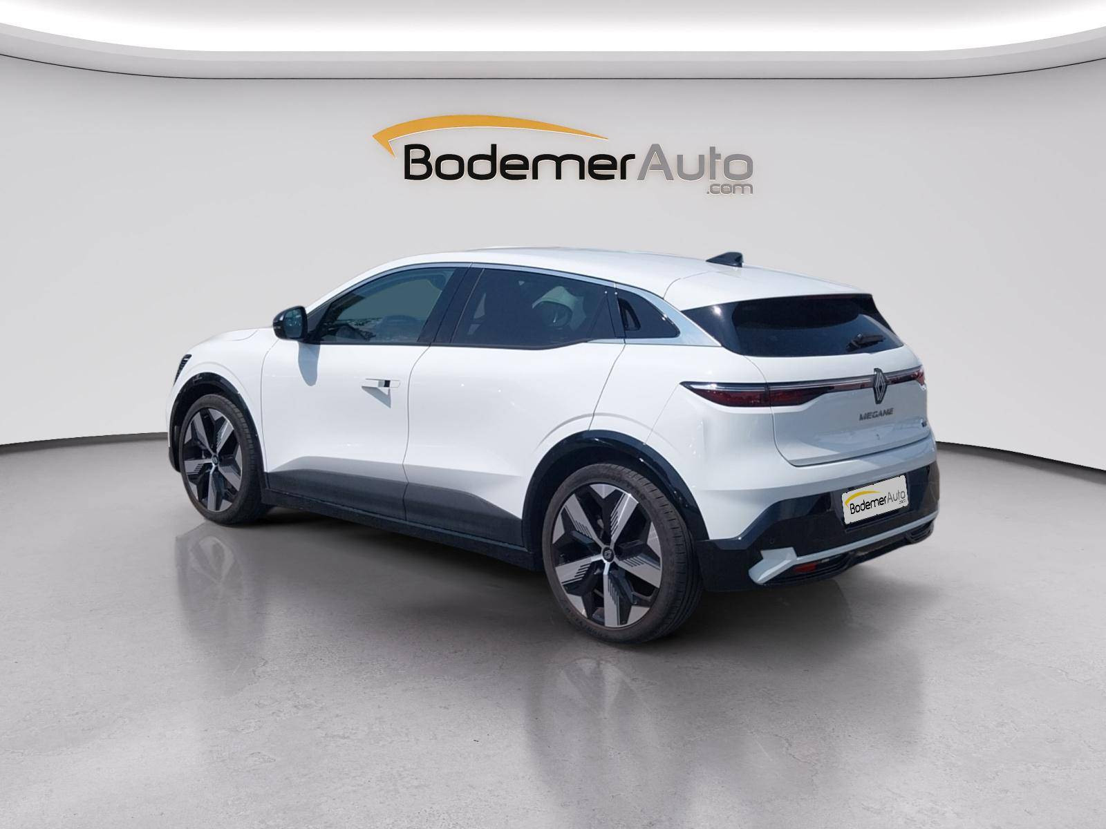 Vente en ligne Renault Megane E-Tech  EV60 220 ch super charge au prix de 27 990 €