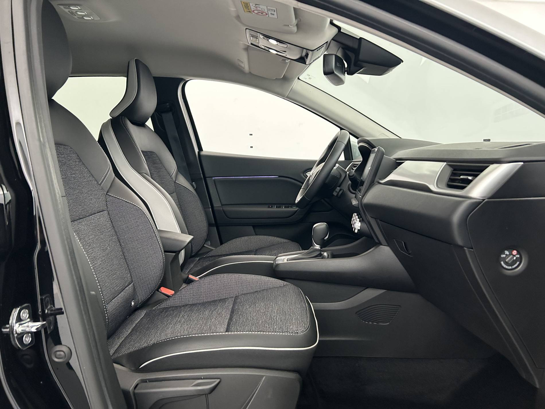 Vente en ligne Renault Captur  E-Tech 145 - 21 au prix de 19 790 €