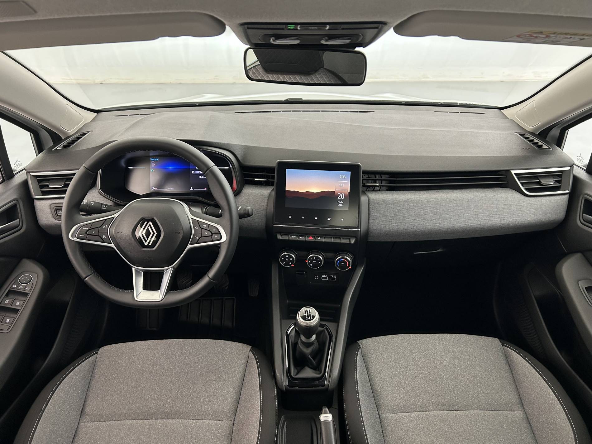 Vente en ligne Renault Clio 5 Clio TCe 90 au prix de 15 490 €