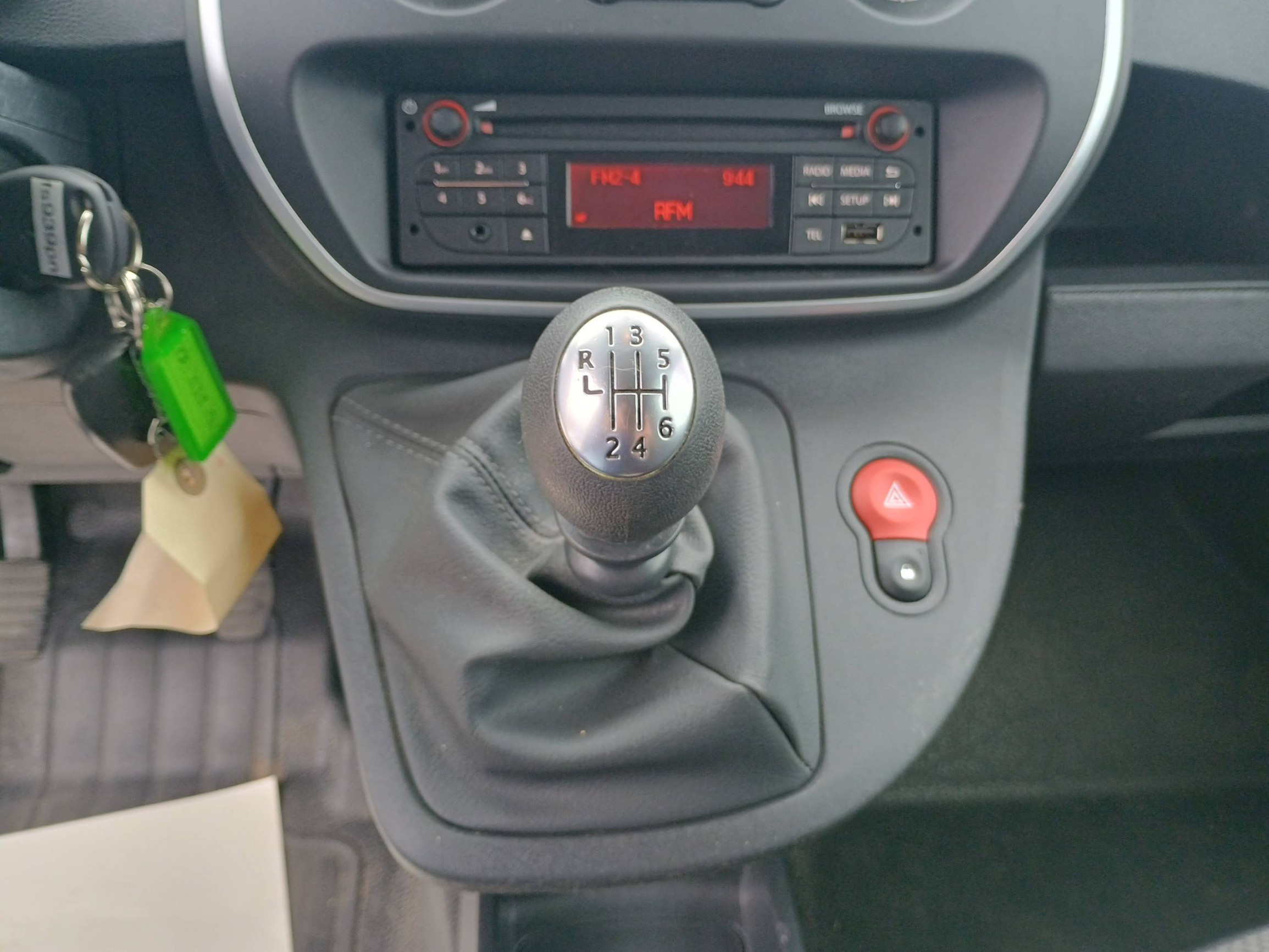 Vente en ligne Renault Kangoo Express  BLUE DCI 80 au prix de 12 290 €